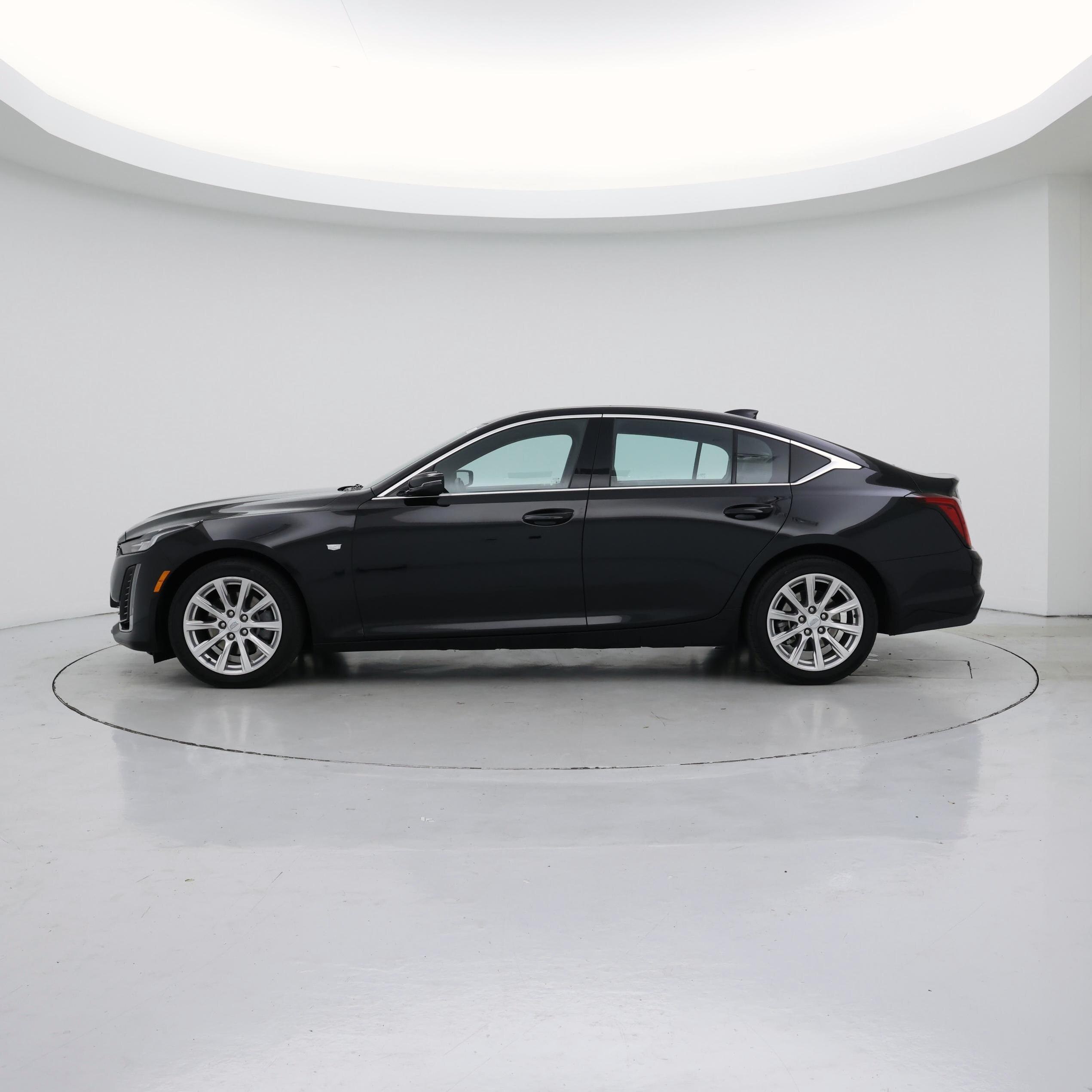 Thumbnail: 2024 Cadillac CT5 - 3