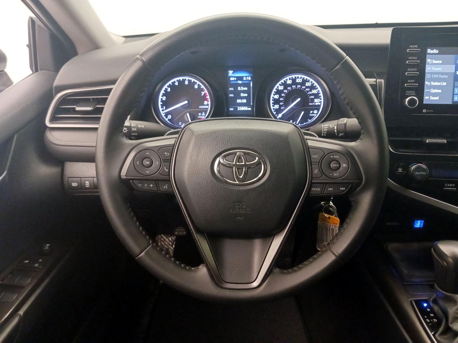 Thumbnail: 2023 Toyota Camry - 10