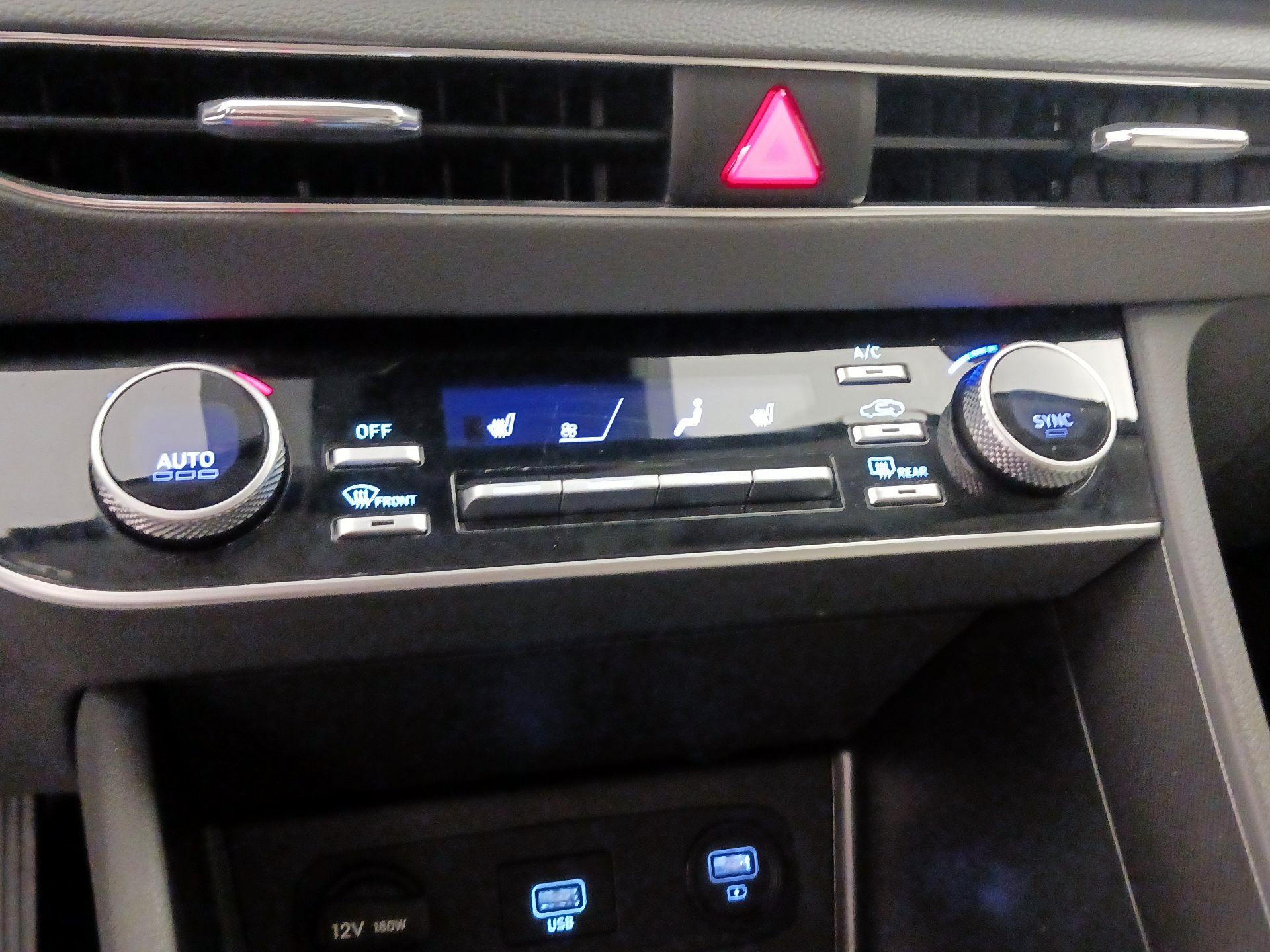 Thumbnail: 2023 Hyundai Sonata - 17