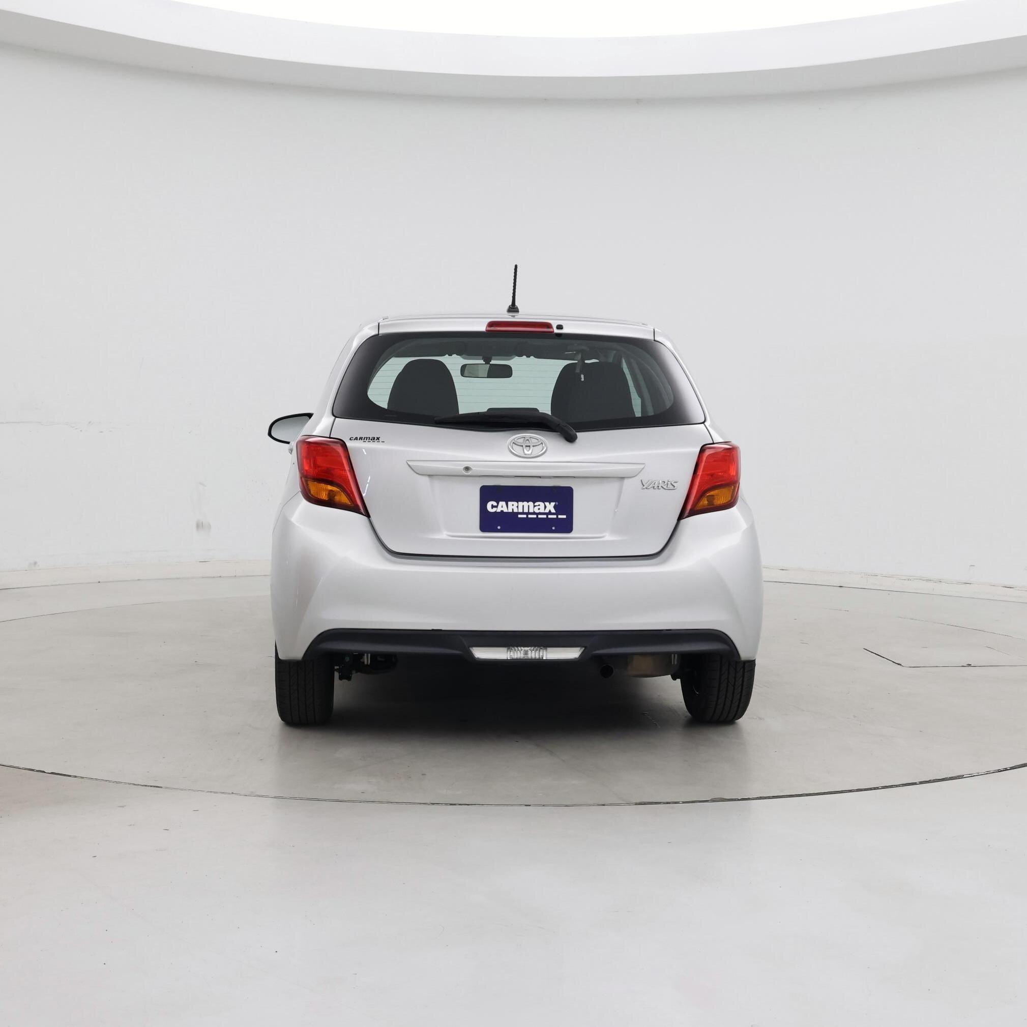 Thumbnail: 2015 Toyota Yaris - 6