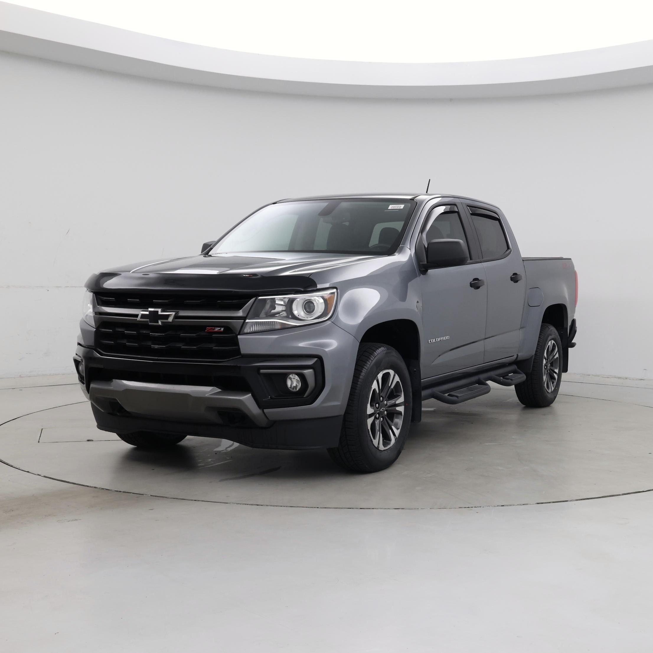 Thumbnail: 2022 Chevrolet Colorado - 4