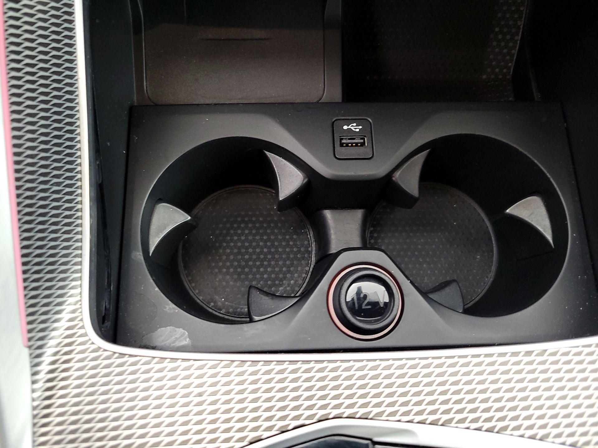 Thumbnail: 2023 BMW X6 - 19