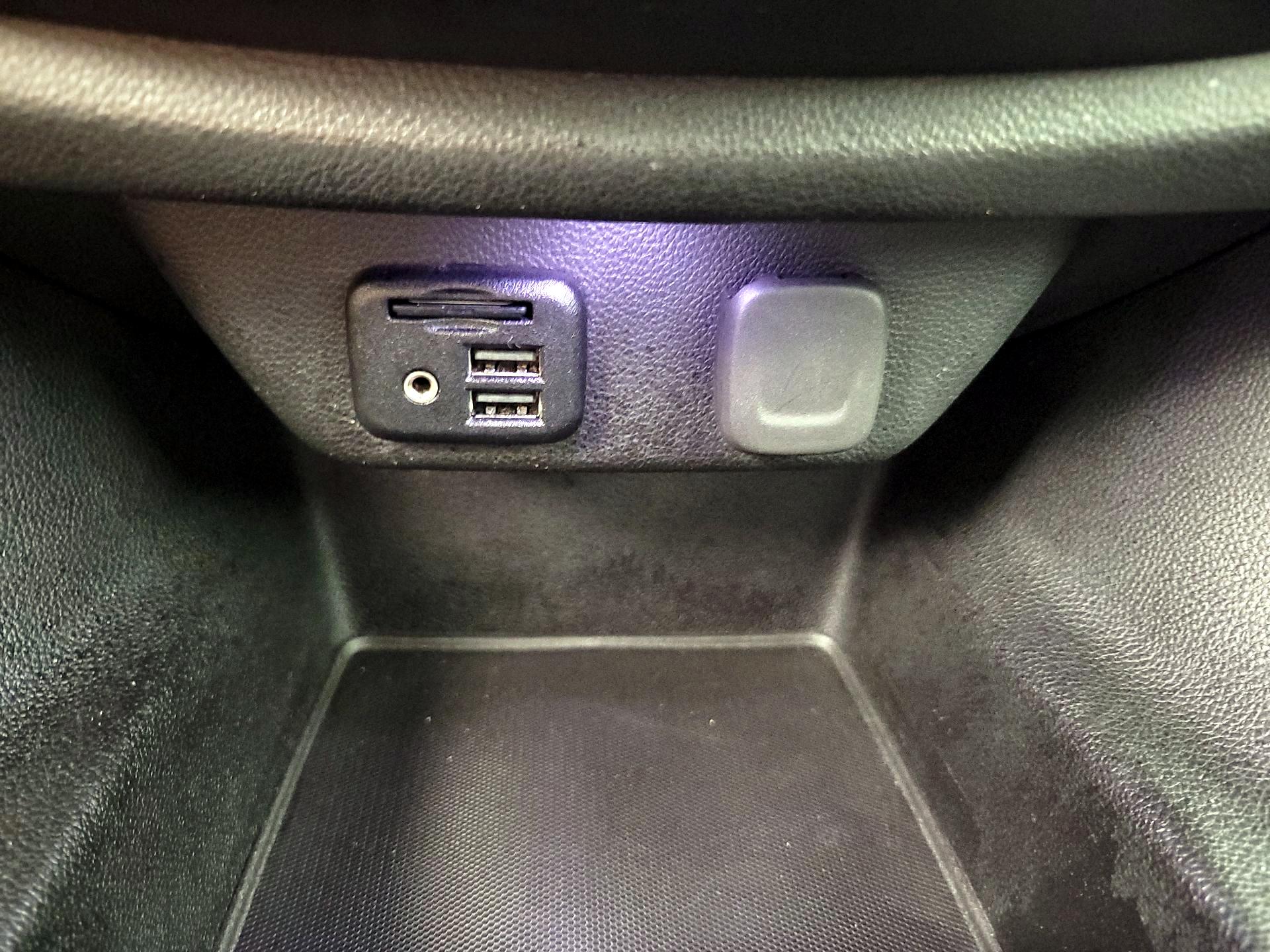 Thumbnail: 2020 Chevrolet Traverse - 18