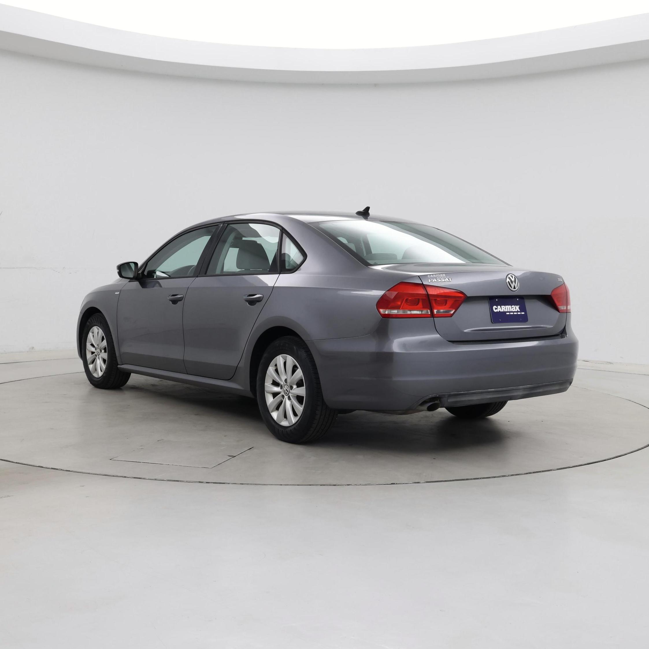 Thumbnail: 2015 Volkswagen Passat - 2