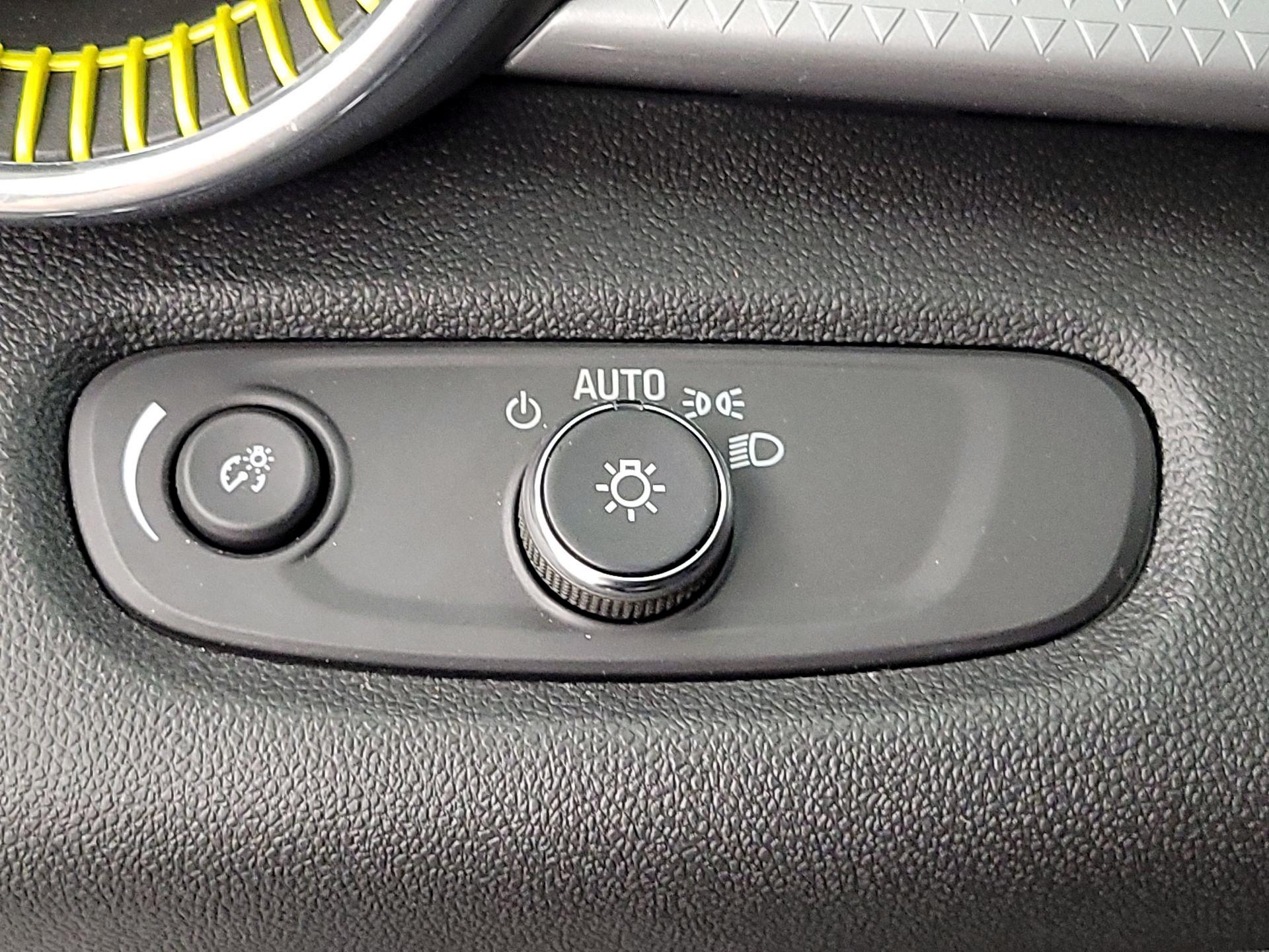 Thumbnail: 2024 Chevrolet Trax - 13