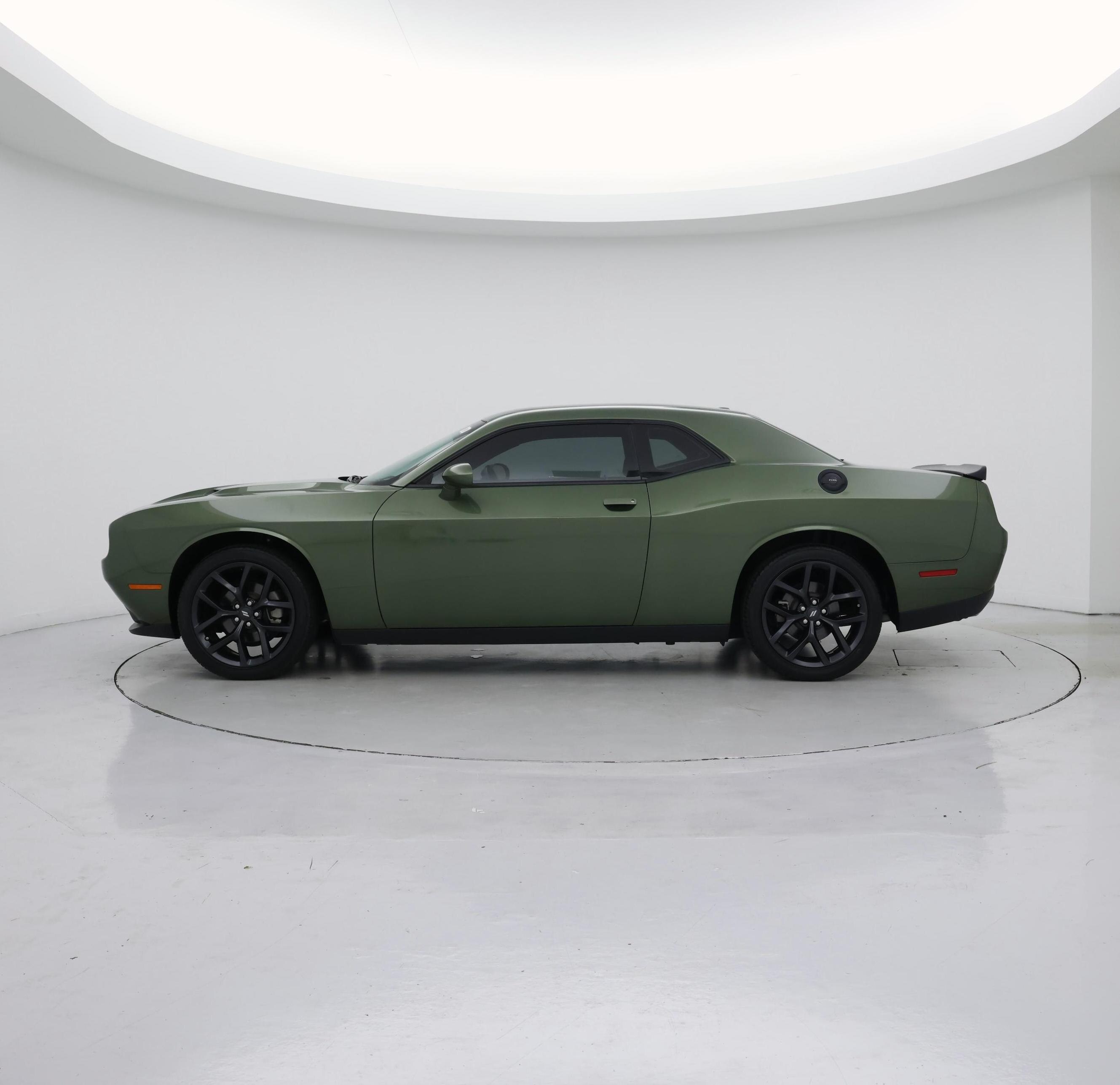 Thumbnail: 2022 Dodge Challenger - 3