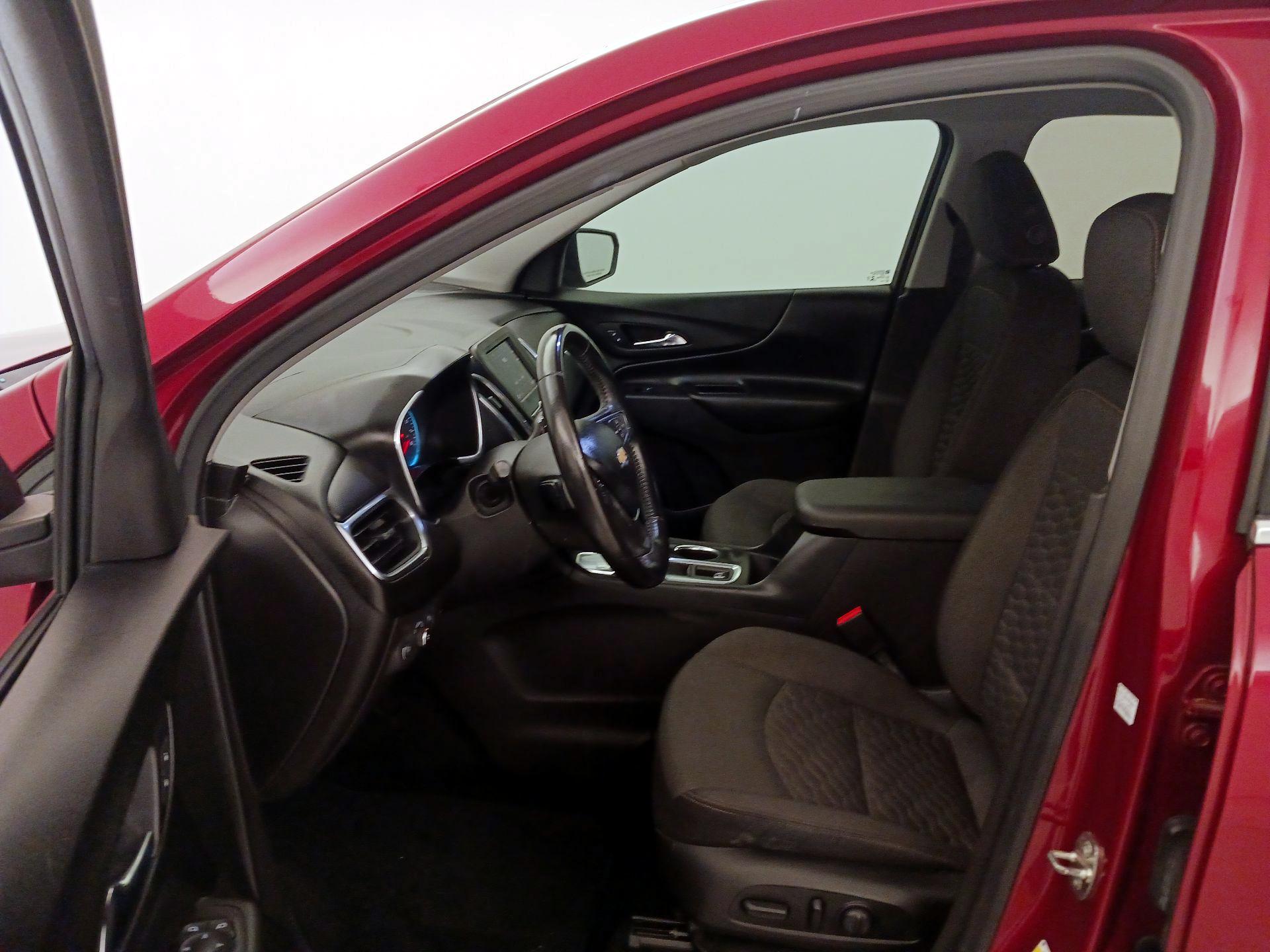 Thumbnail: 2020 Chevrolet Equinox - 11