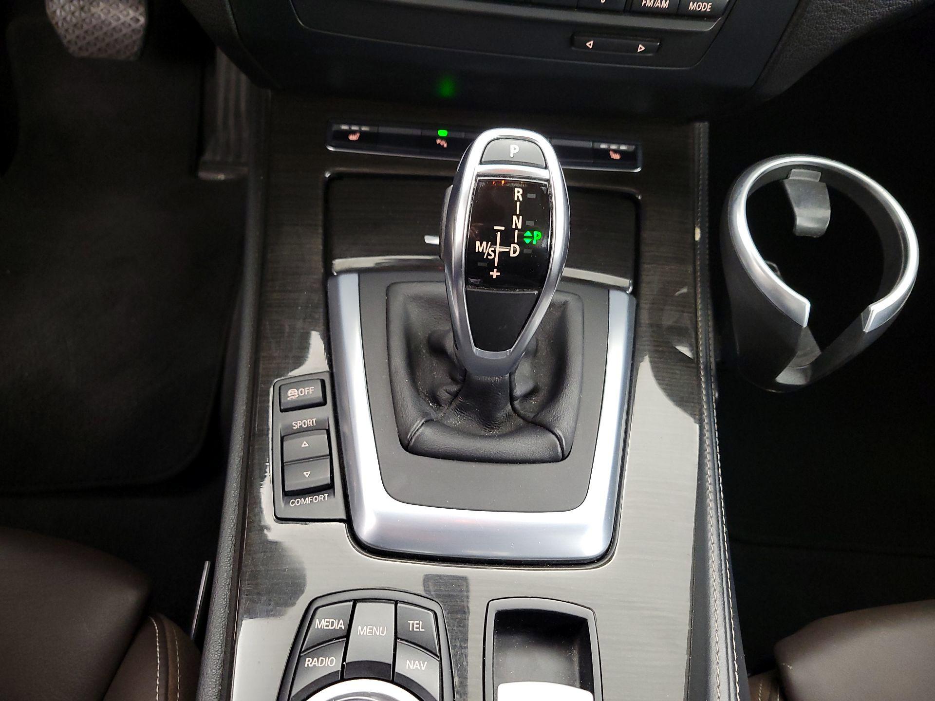 Thumbnail: 2014 BMW Z4 - 16