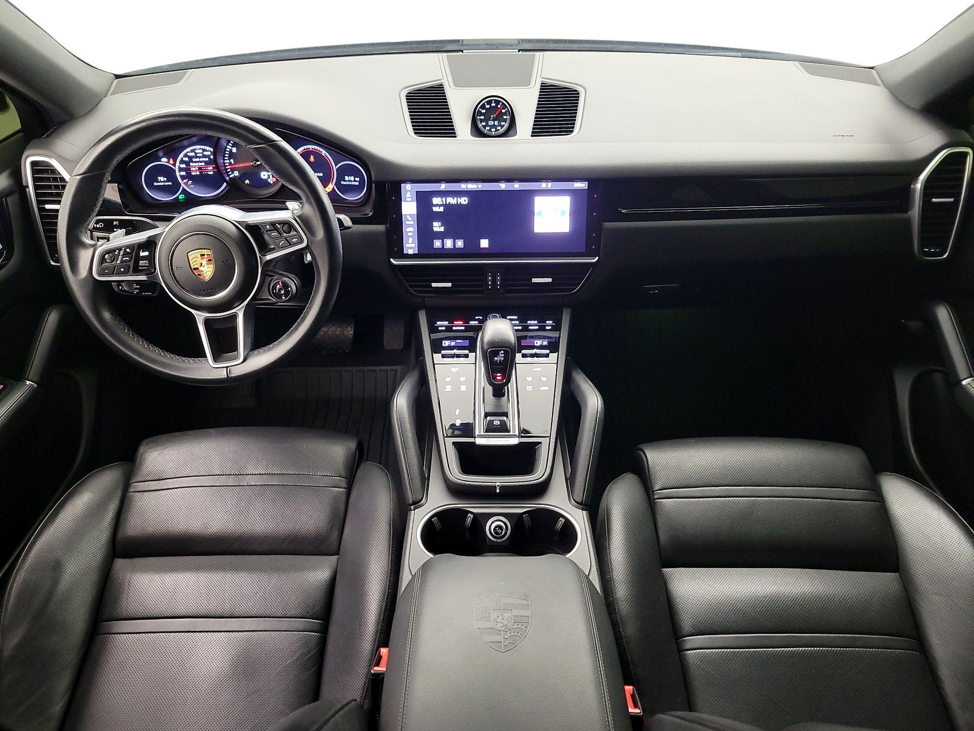 Thumbnail: 2020 Porsche Cayenne - 9