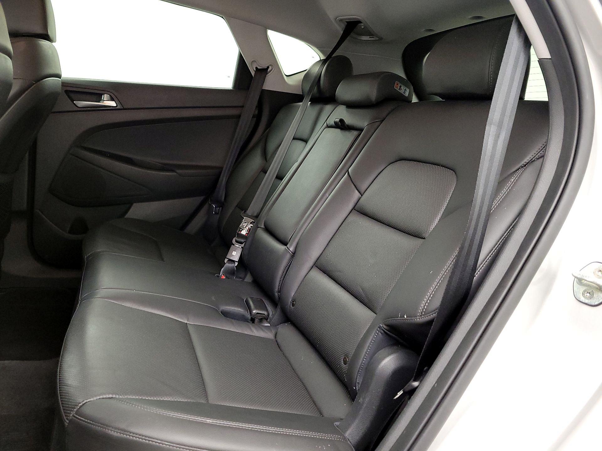 Thumbnail: 2020 Hyundai Tucson - 19