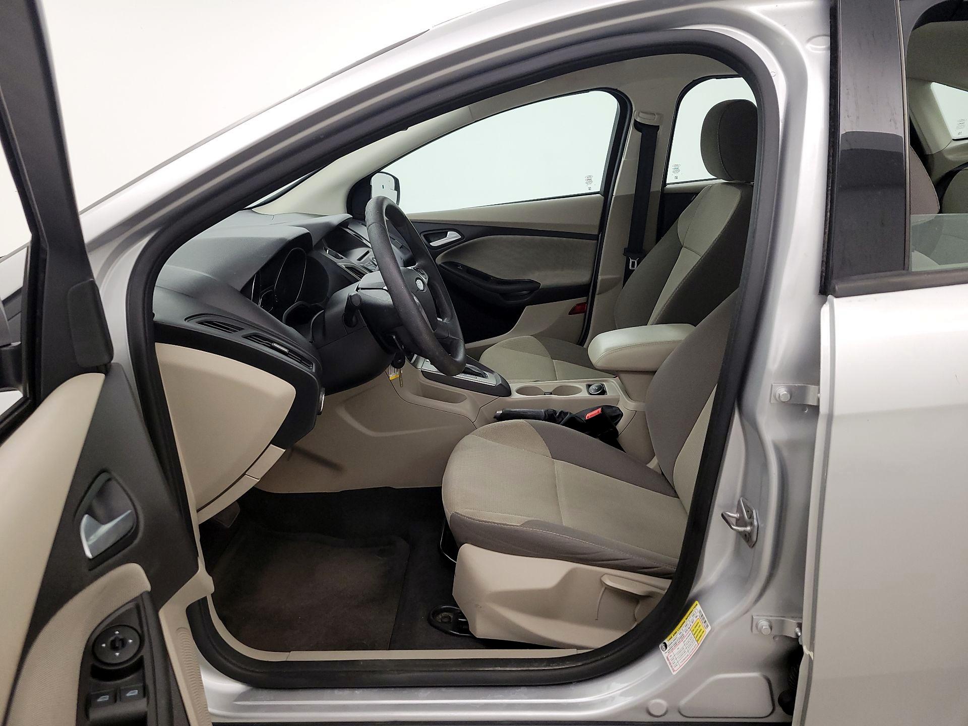 Thumbnail: 2014 Ford Focus - 11