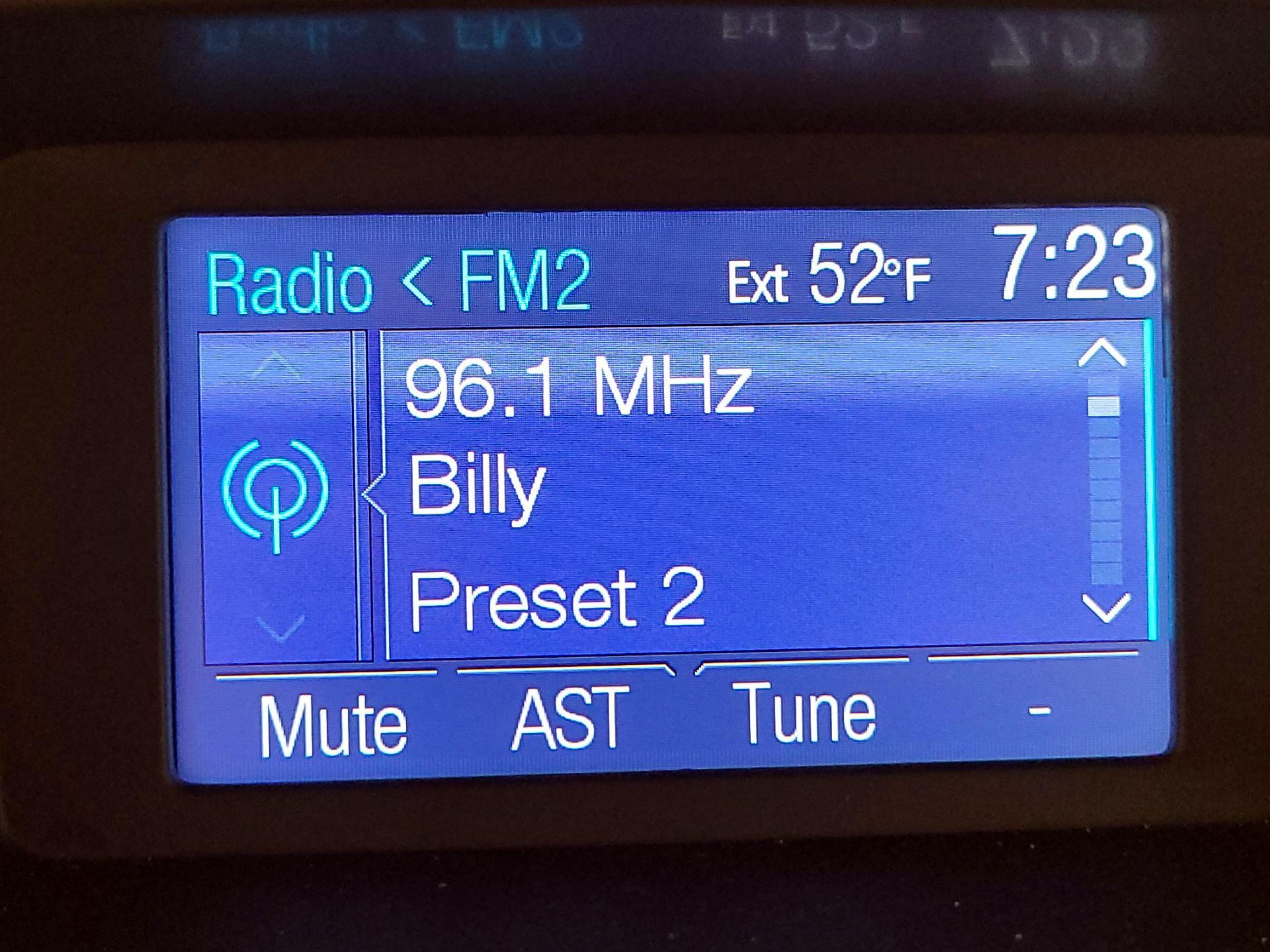 Thumbnail: 2014 Ford Focus - 14