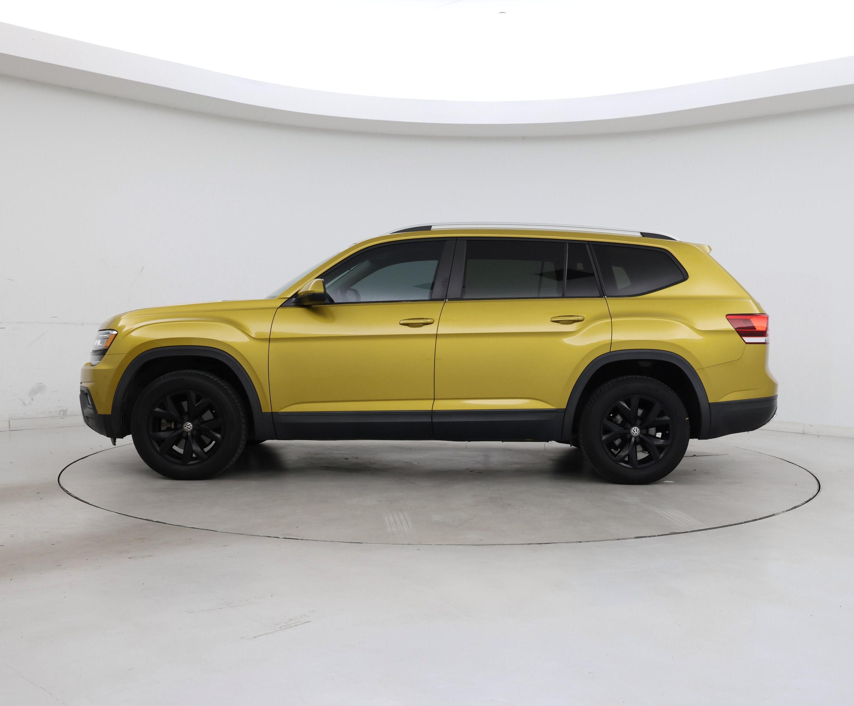 Thumbnail: 2018 Volkswagen Atlas - 3