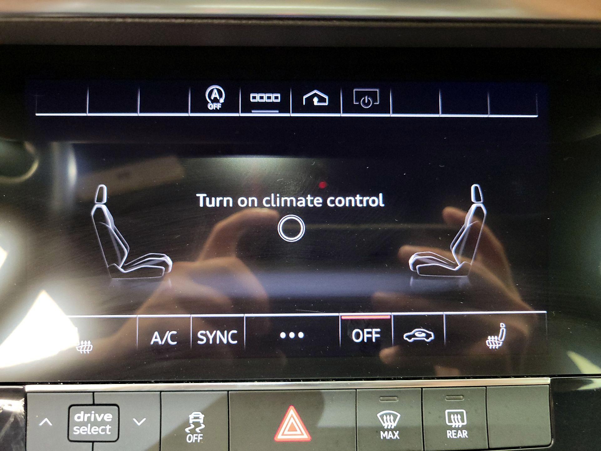 Thumbnail: 2021 Audi A6 - 17