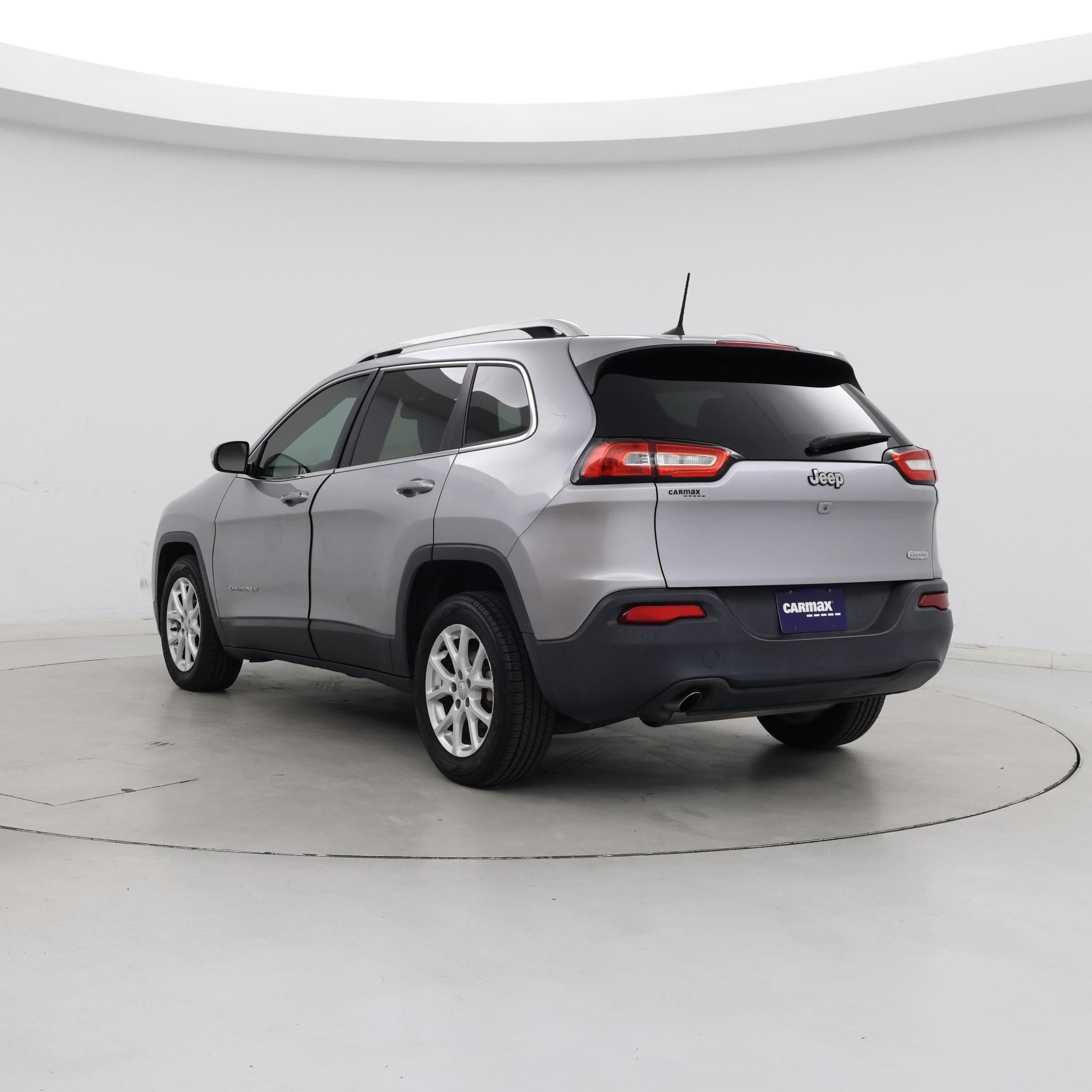 Thumbnail: 2017 Jeep Cherokee - 2