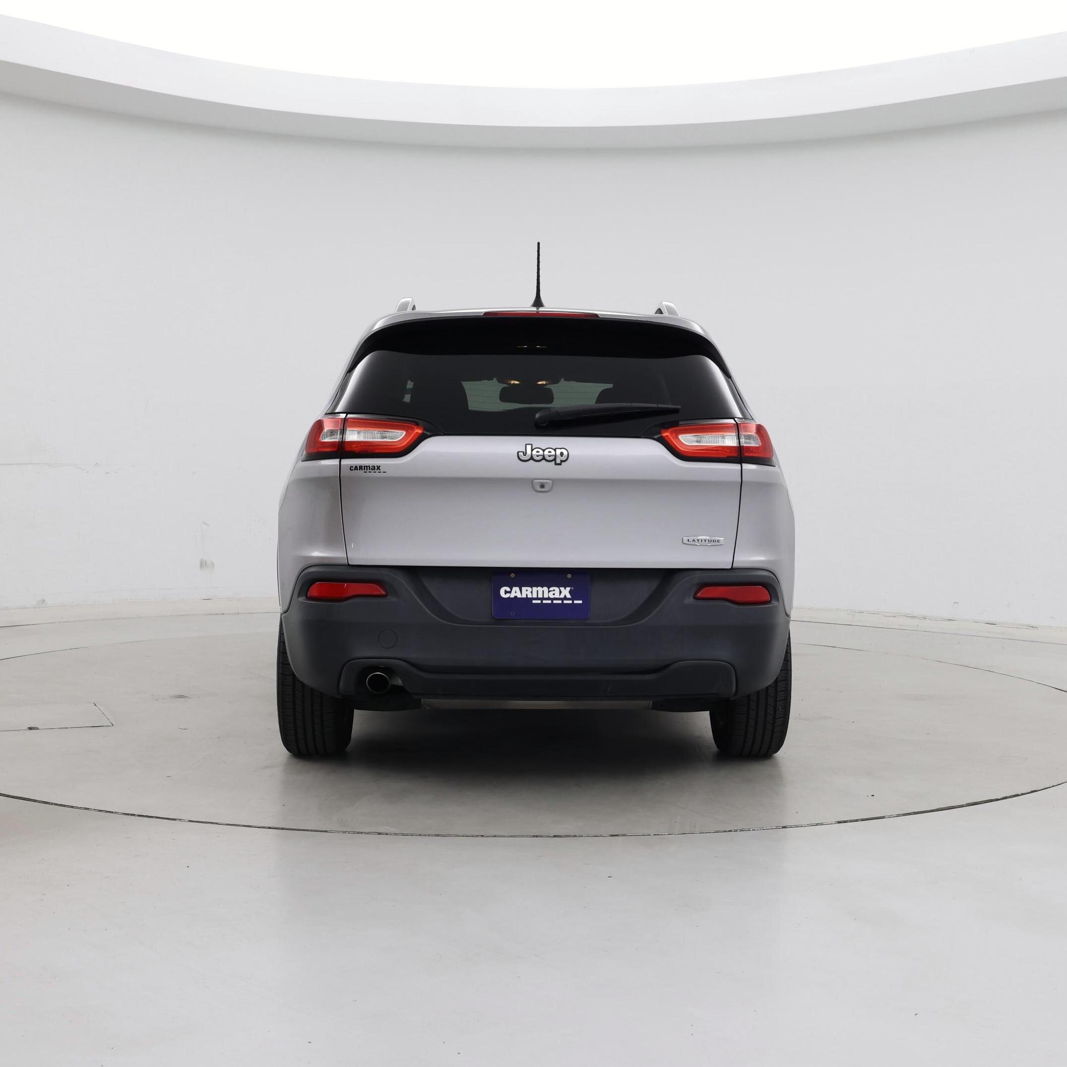 Thumbnail: 2017 Jeep Cherokee - 6