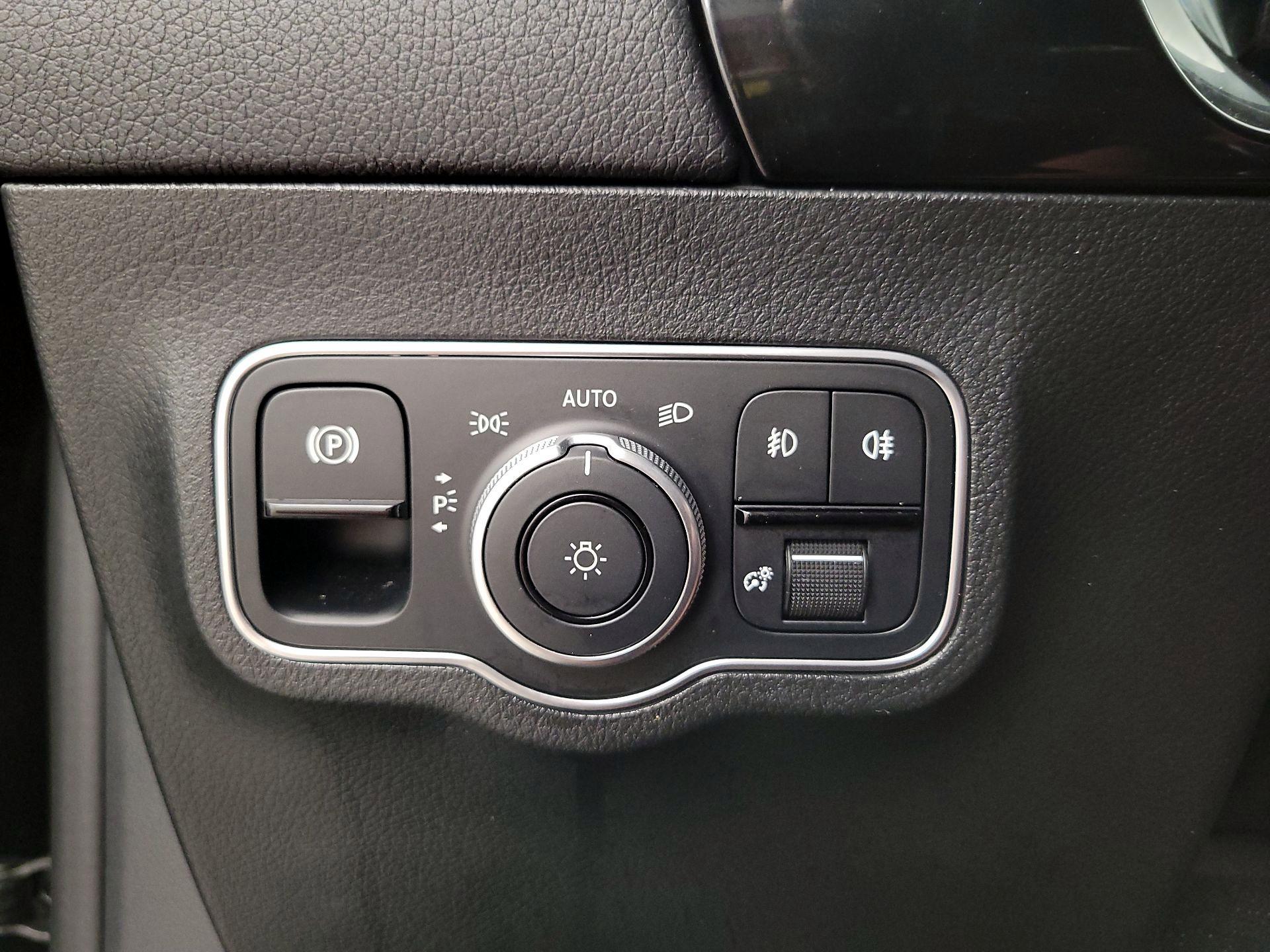 Thumbnail: 2024 Mercedes-Benz GLA - 13