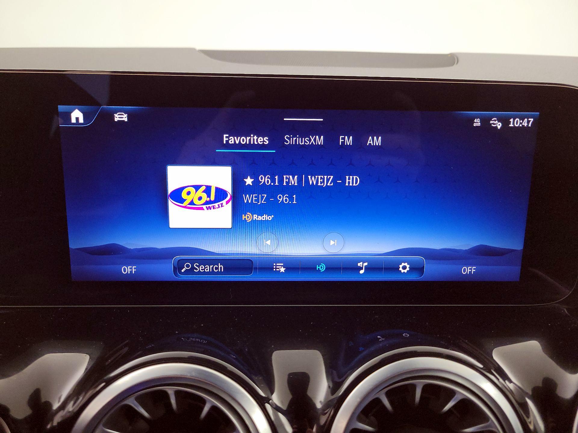 Thumbnail: 2024 Mercedes-Benz GLA - 15