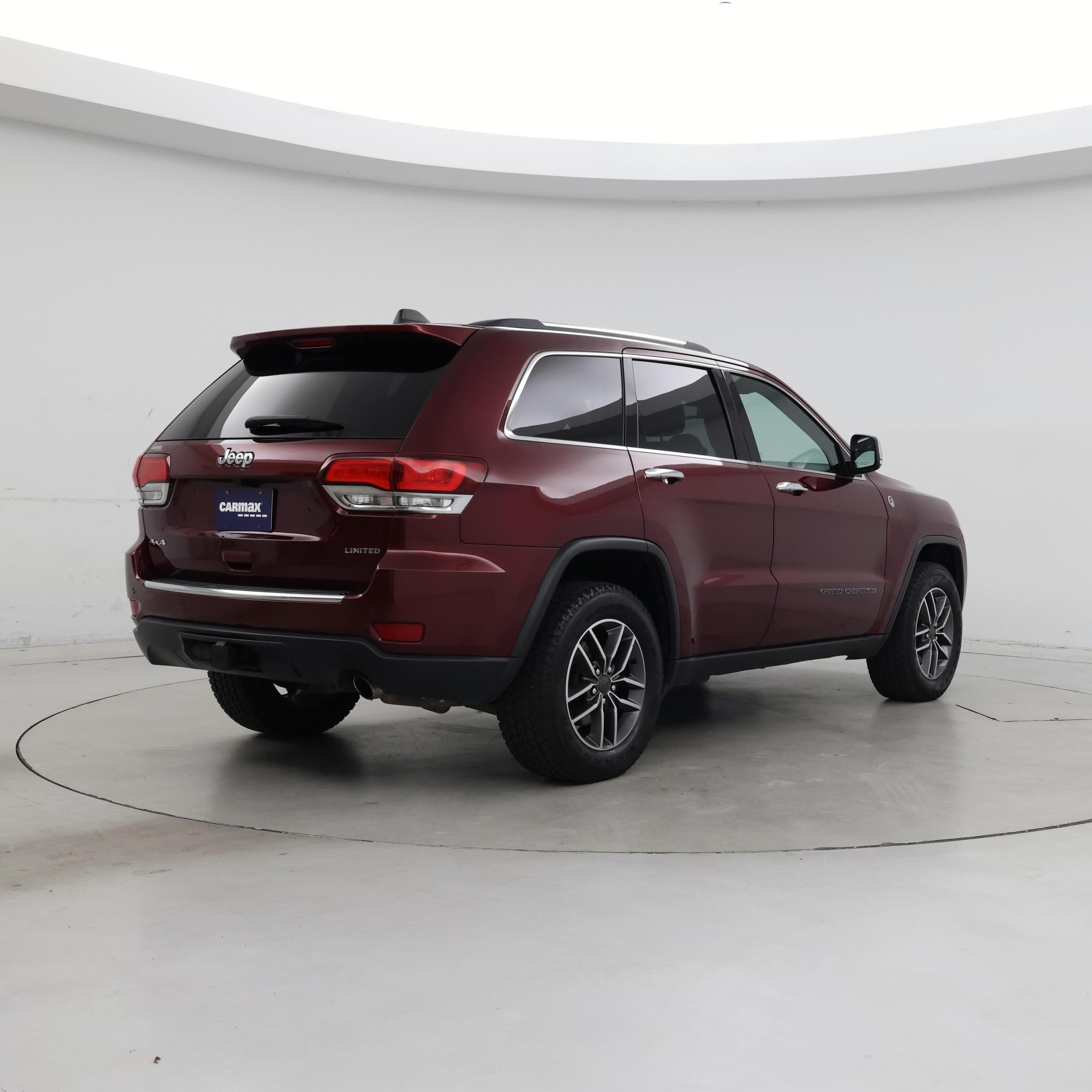 Thumbnail: 2020 Jeep Grand Cherokee - 8