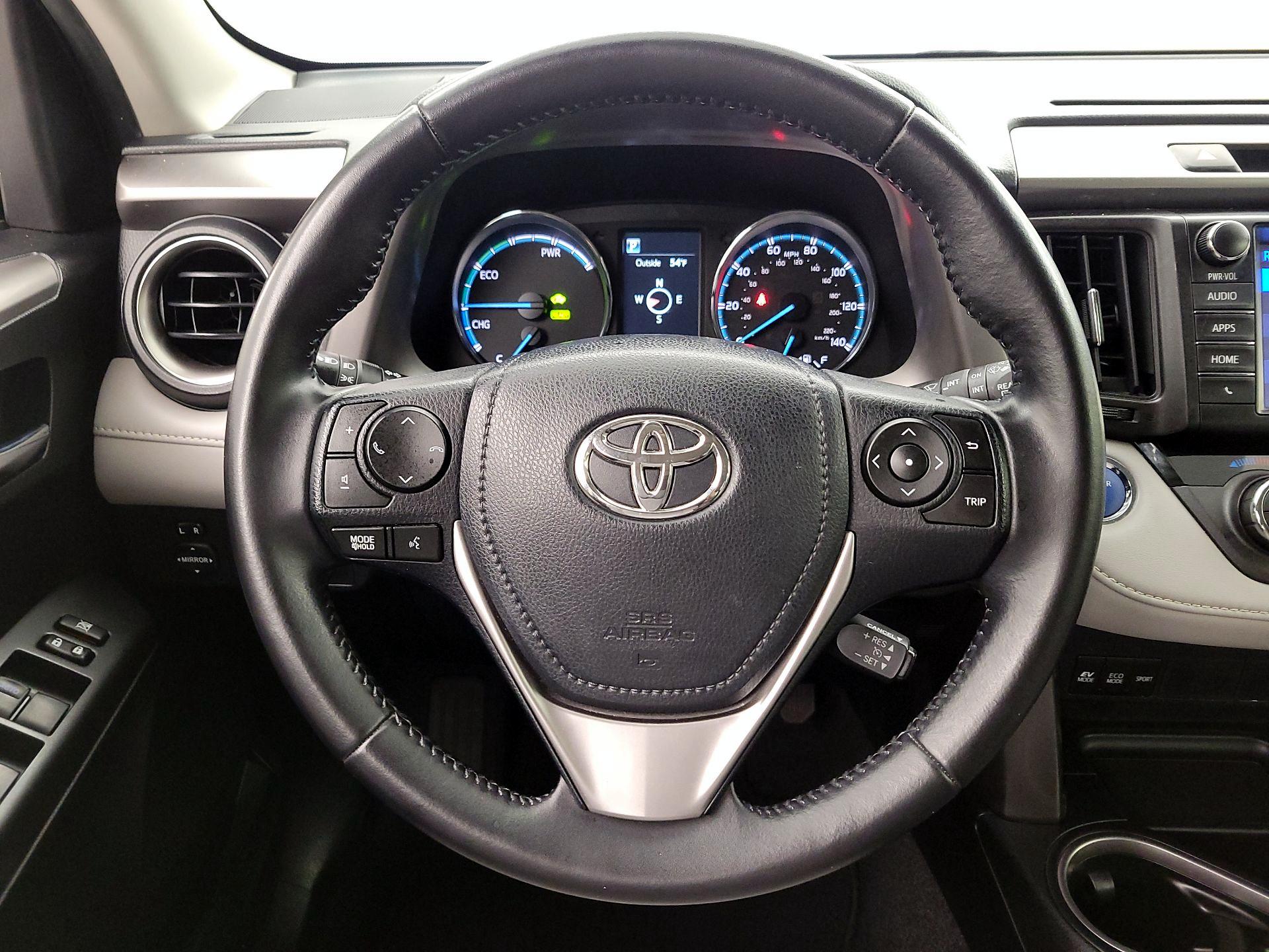 Thumbnail: 2016 Toyota RAV4 - 10