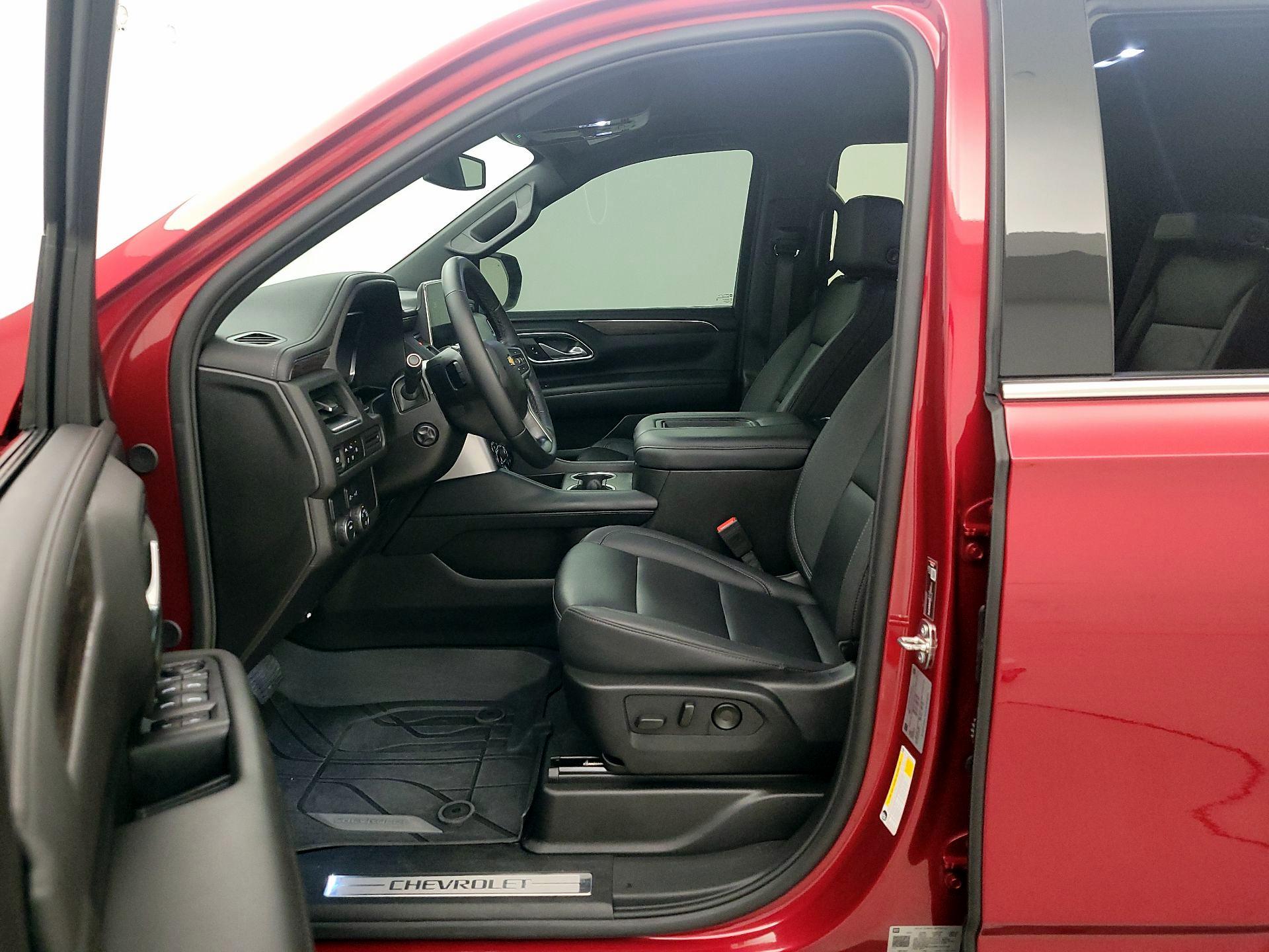 Thumbnail: 2024 Chevrolet Tahoe - 11