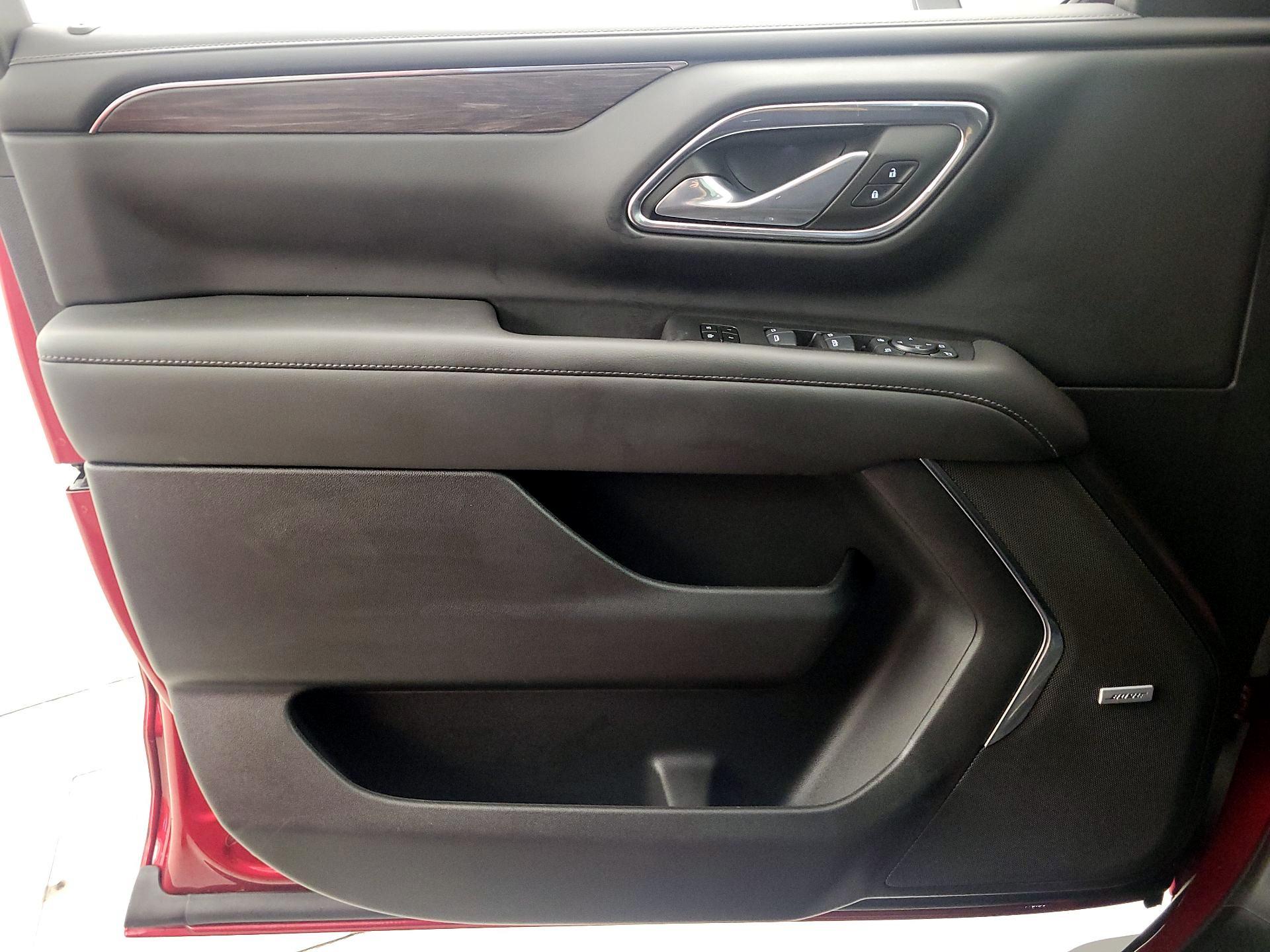 Thumbnail: 2024 Chevrolet Tahoe - 12