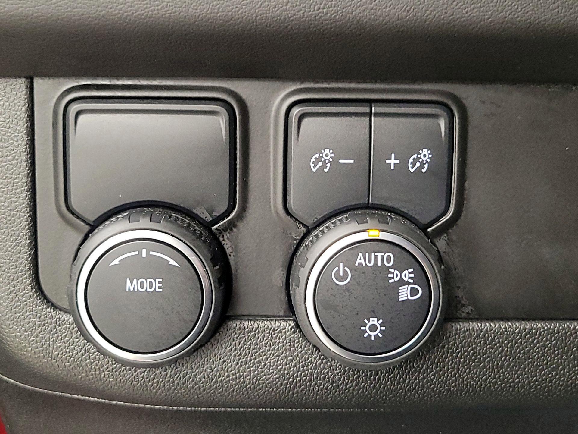 Thumbnail: 2024 Chevrolet Tahoe - 13