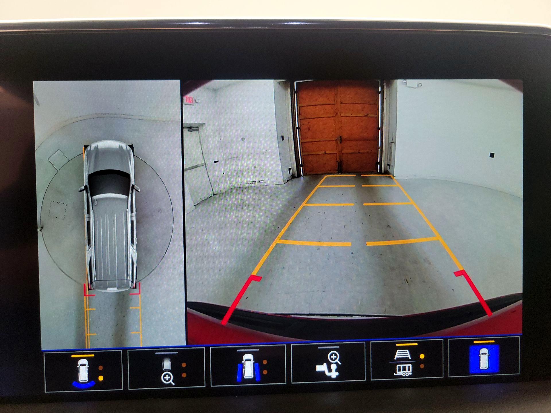 Thumbnail: 2024 Chevrolet Tahoe - 14