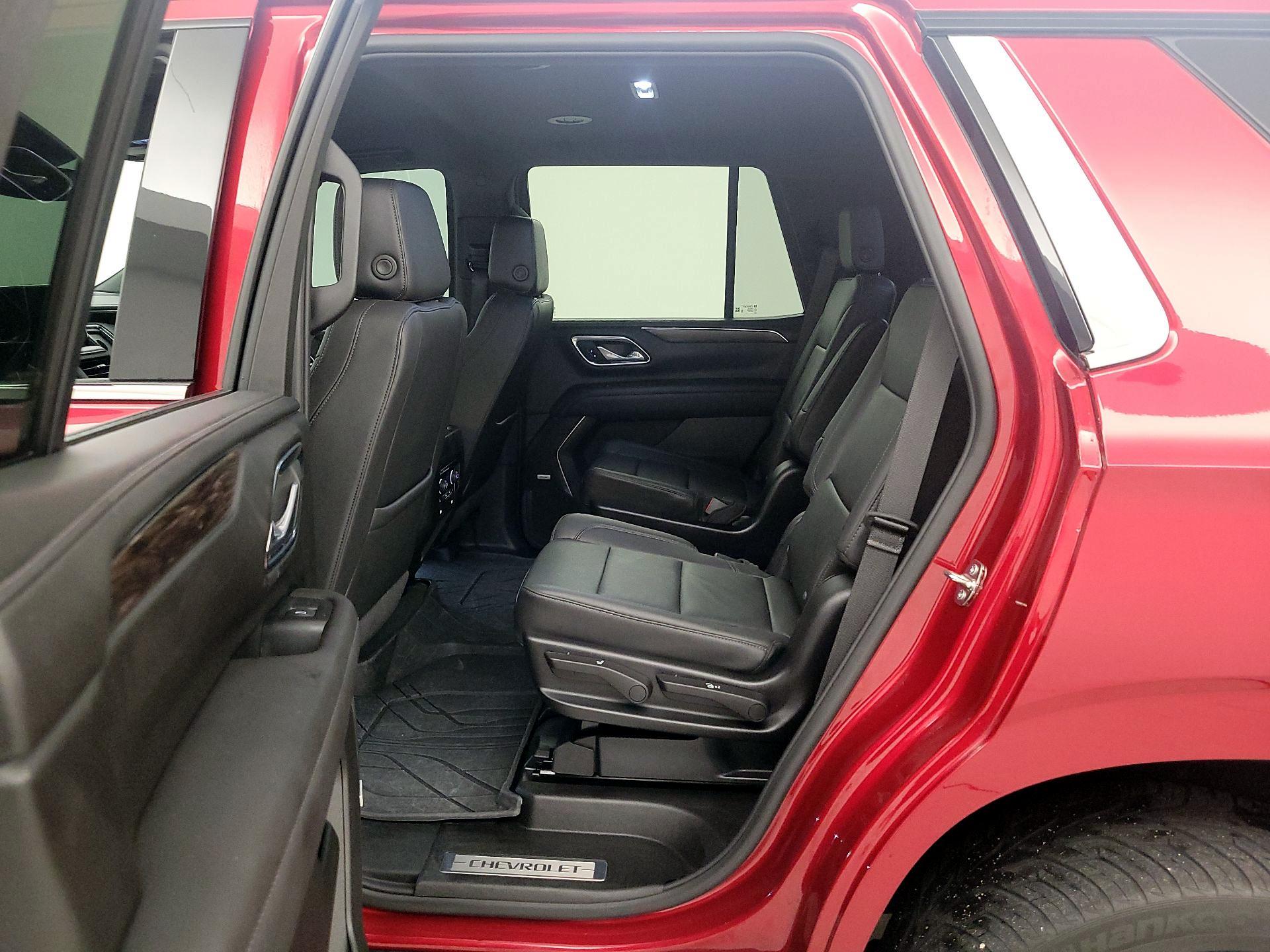 Thumbnail: 2024 Chevrolet Tahoe - 19