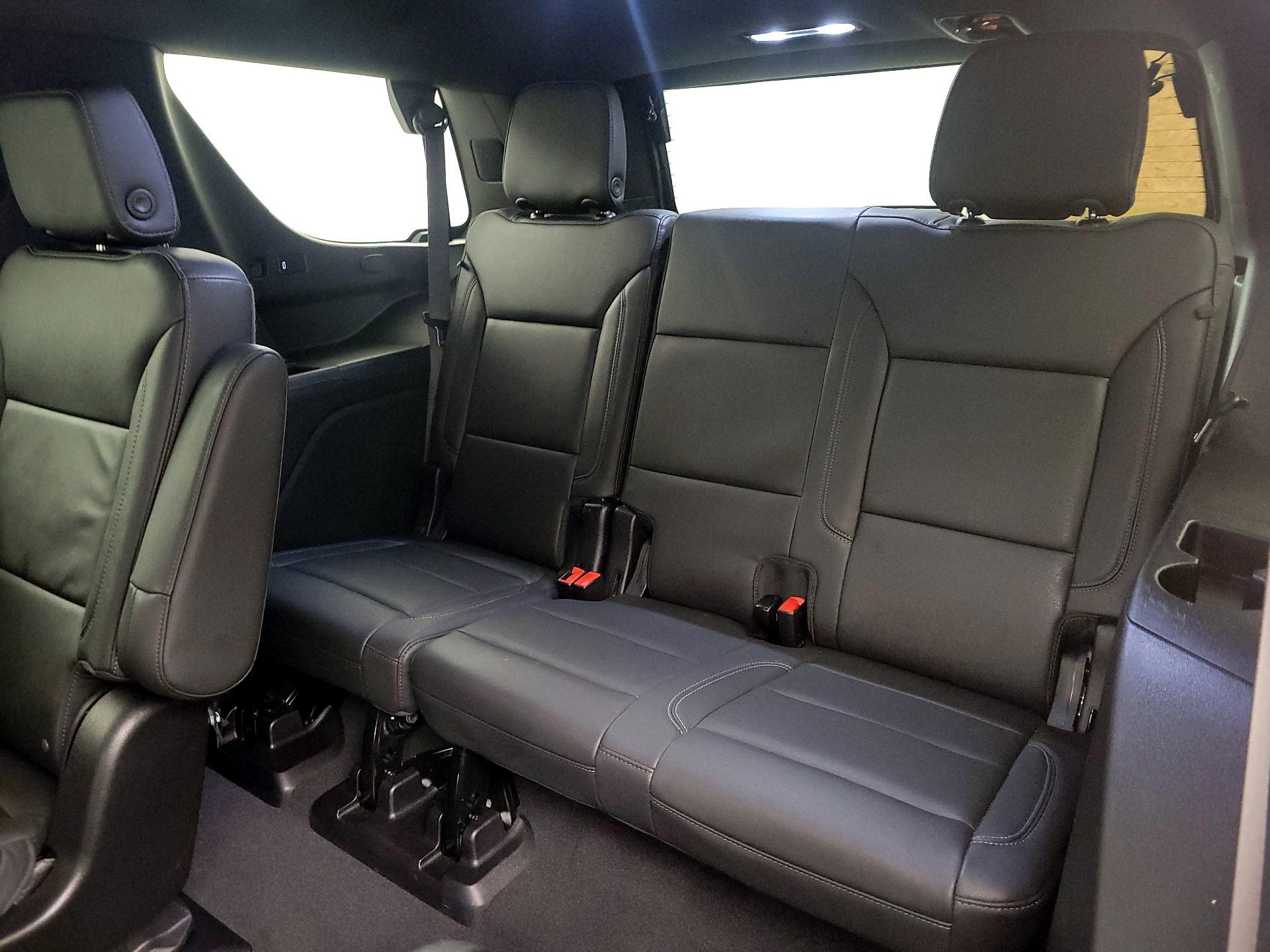 Thumbnail: 2024 Chevrolet Tahoe - 20