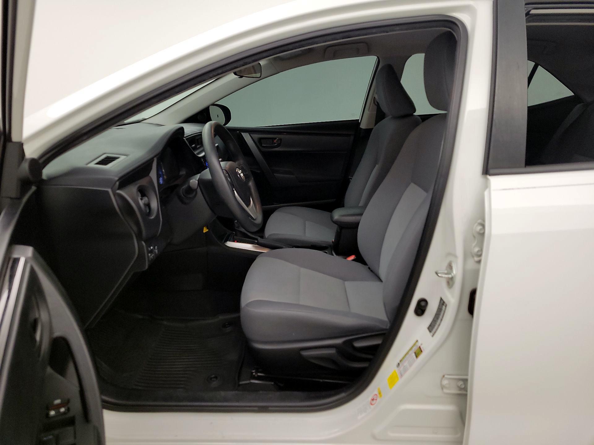 Thumbnail: 2019 Toyota Corolla - 11