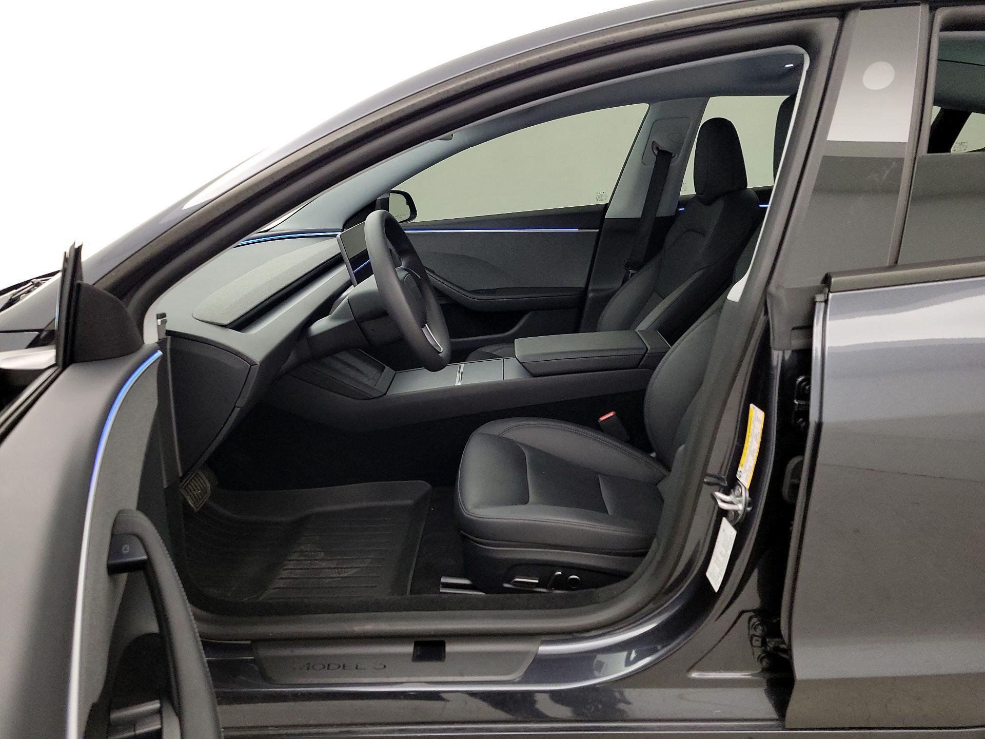Thumbnail: 2025 Tesla Model 3 - 11