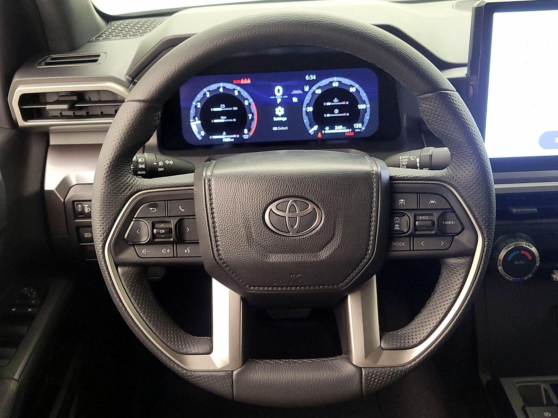 Thumbnail: 2024 Toyota Tacoma - 10