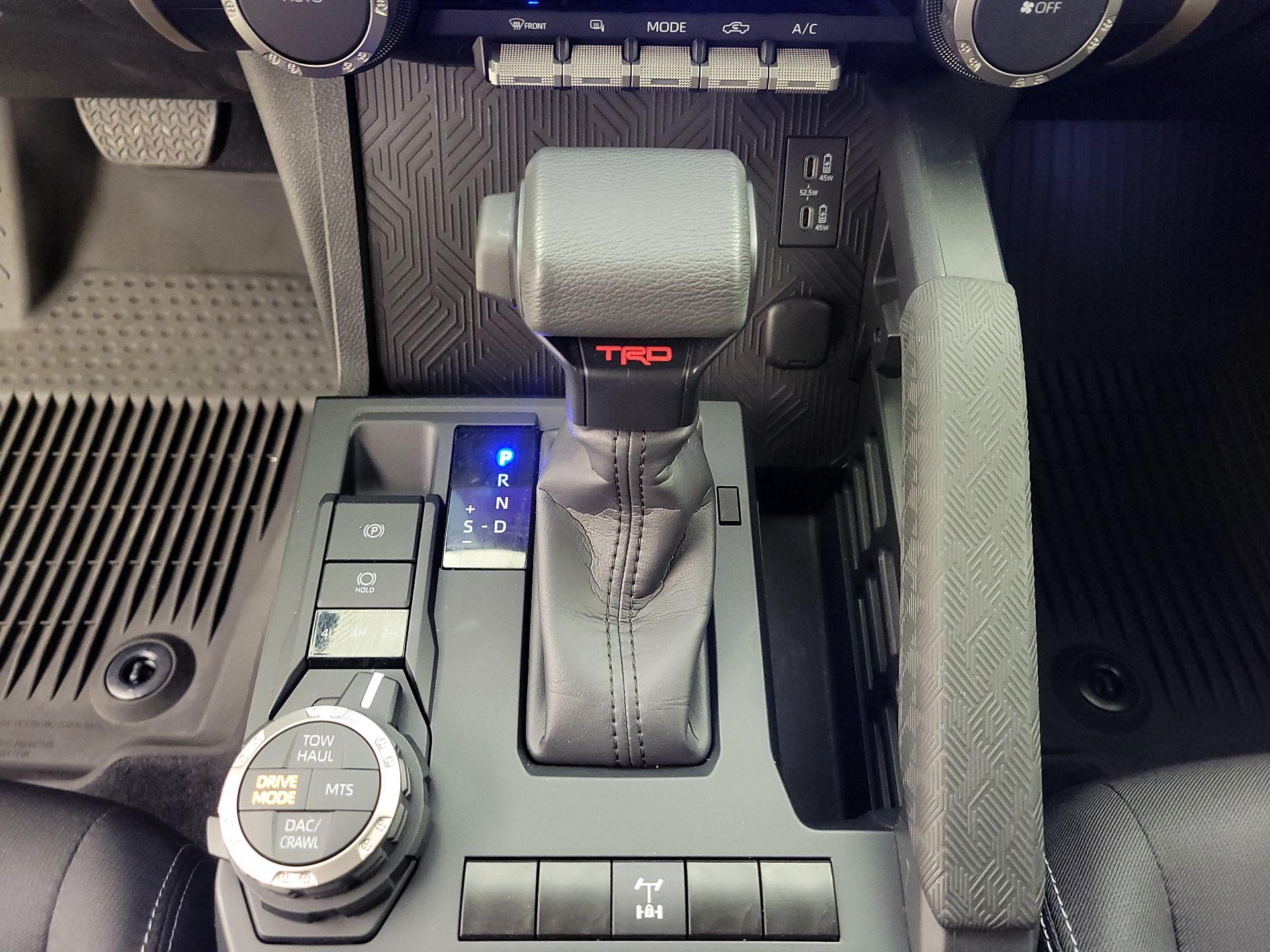 Thumbnail: 2024 Toyota Tacoma - 17