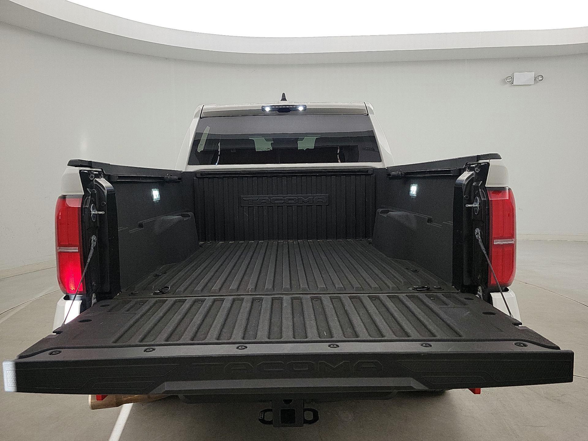 Thumbnail: 2024 Toyota Tacoma - 20