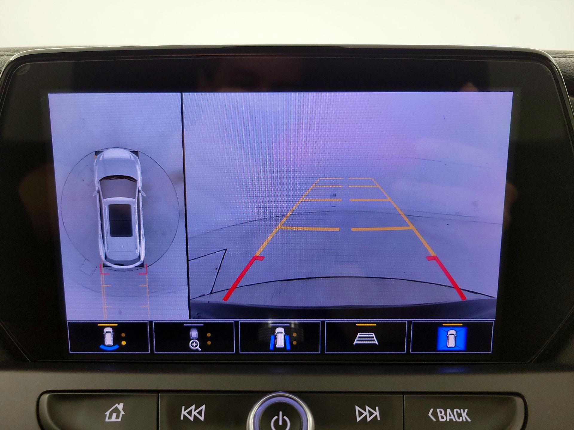 Thumbnail: 2022 Chevrolet Blazer - 14