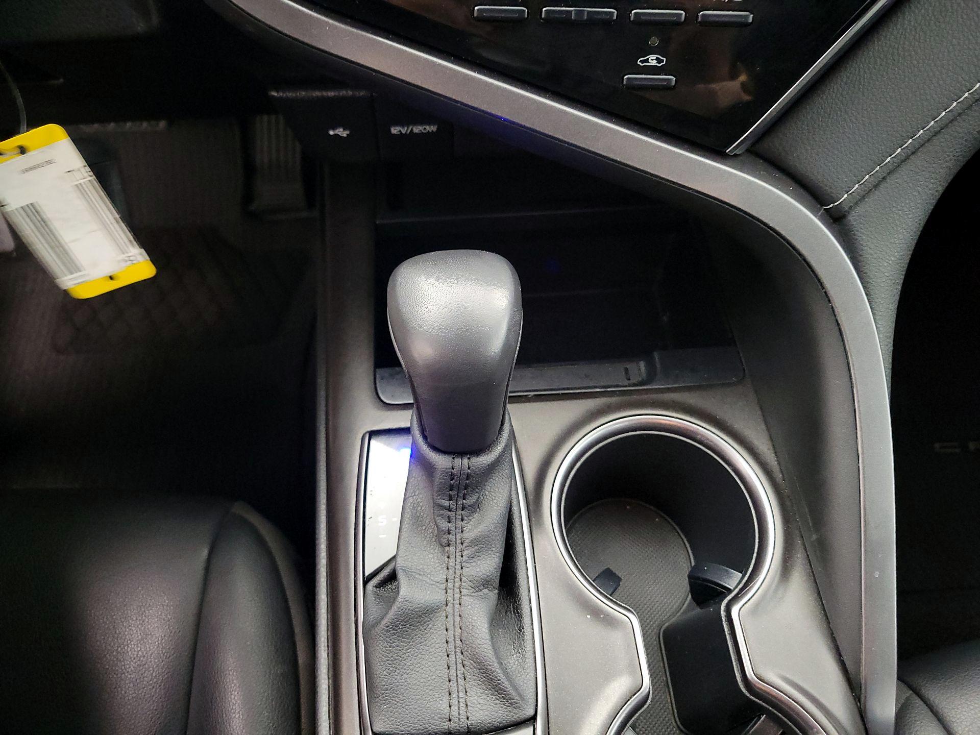 Thumbnail: 2023 Toyota Camry - 17