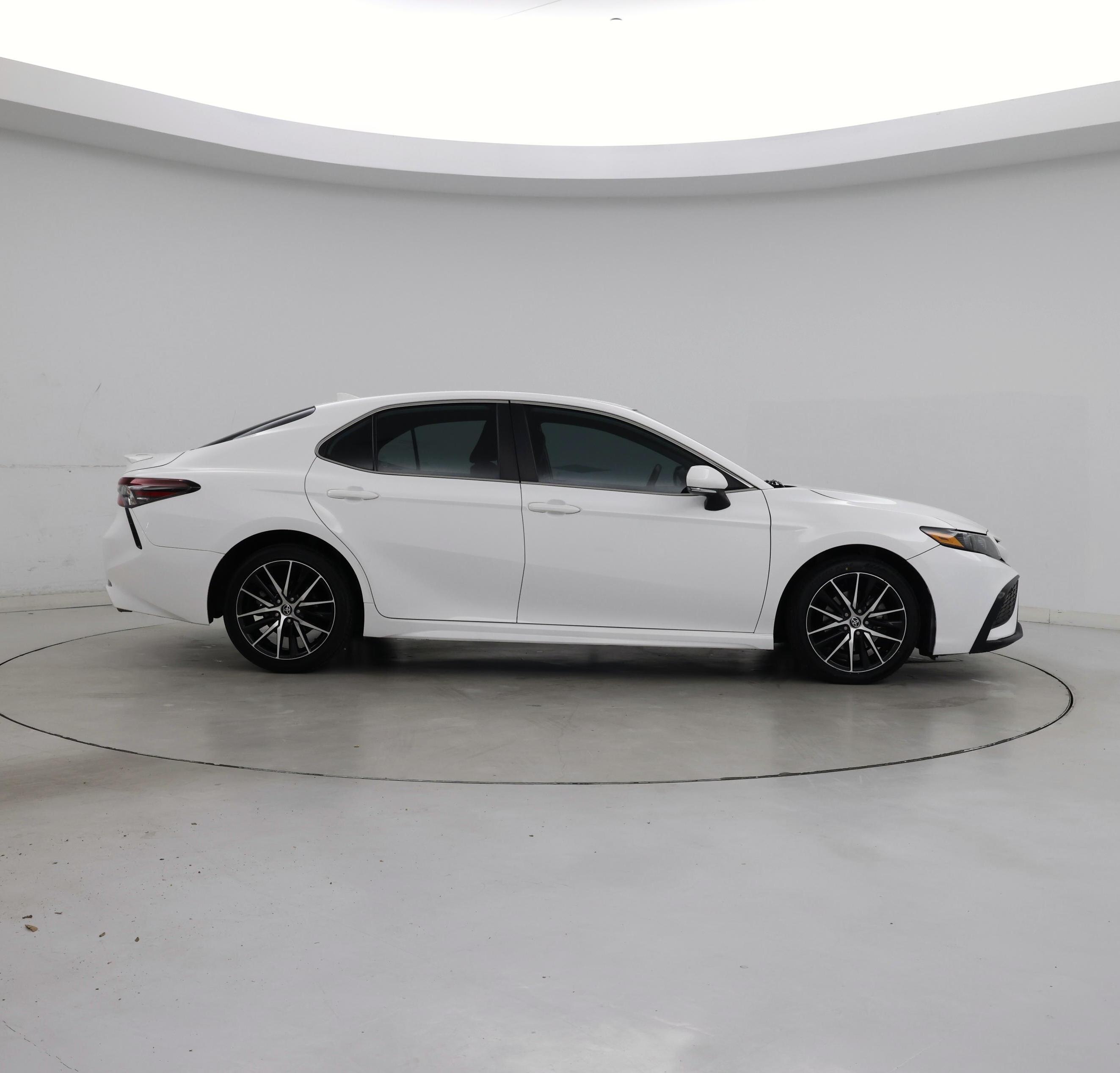 Thumbnail: 2023 Toyota Camry - 7