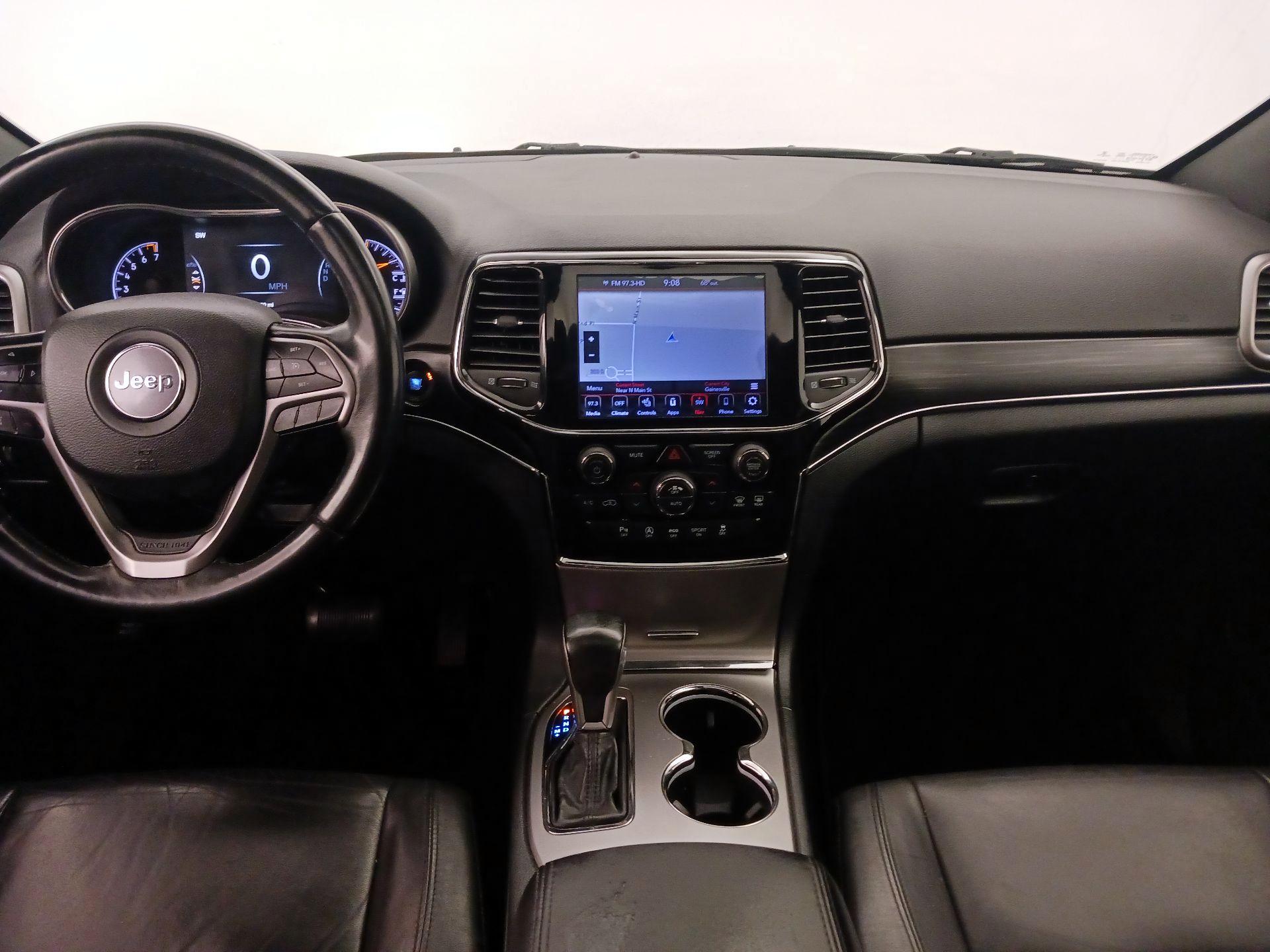 Thumbnail: 2020 Jeep Grand Cherokee - 9