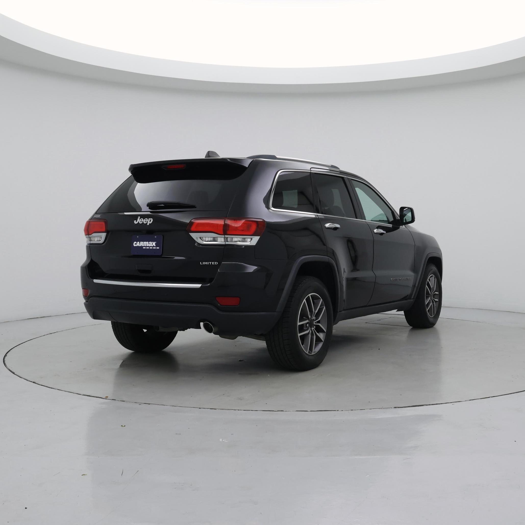 Thumbnail: 2020 Jeep Grand Cherokee - 8