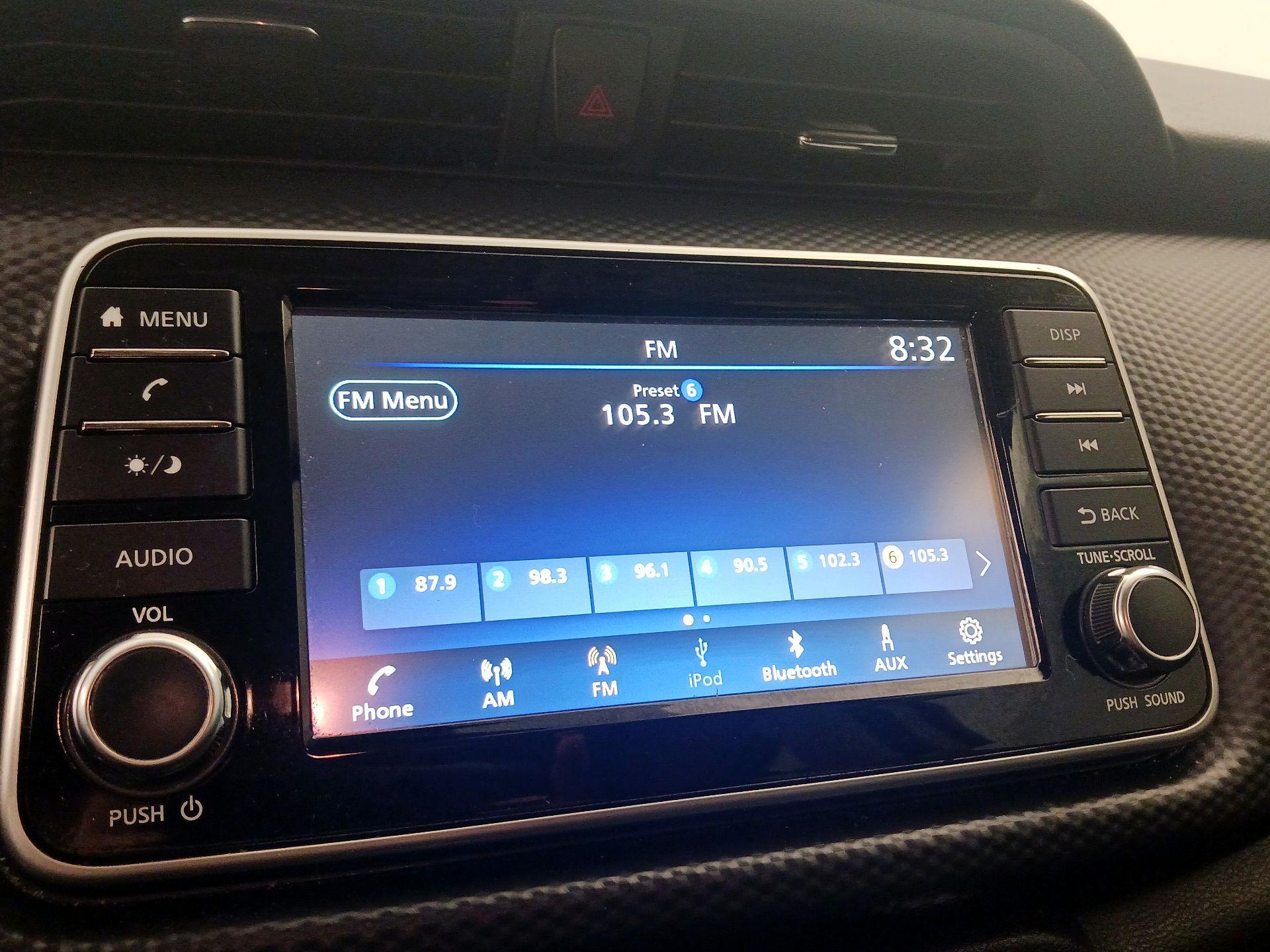 Thumbnail: 2022 Nissan Kicks - 15