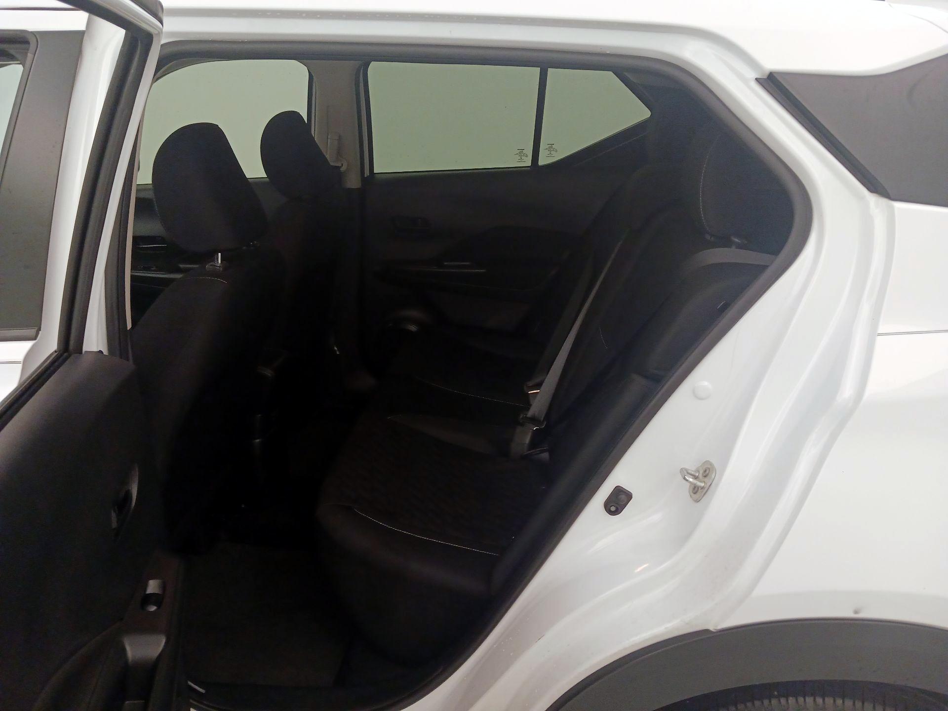 Thumbnail: 2022 Nissan Kicks - 19