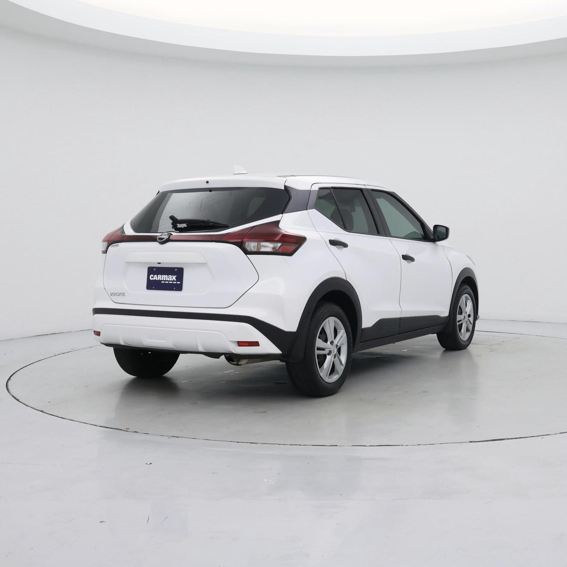 Thumbnail: 2022 Nissan Kicks - 8