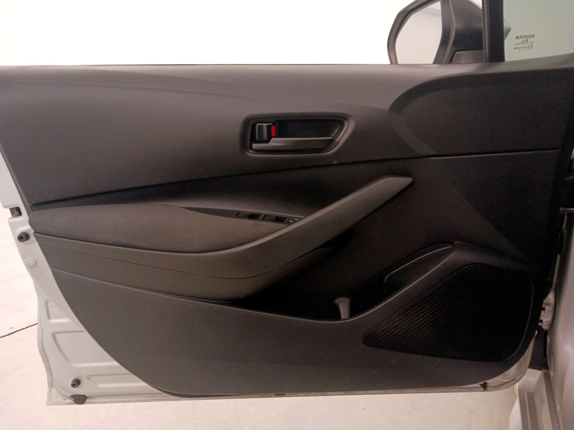 Thumbnail: 2022 Toyota Corolla - 12