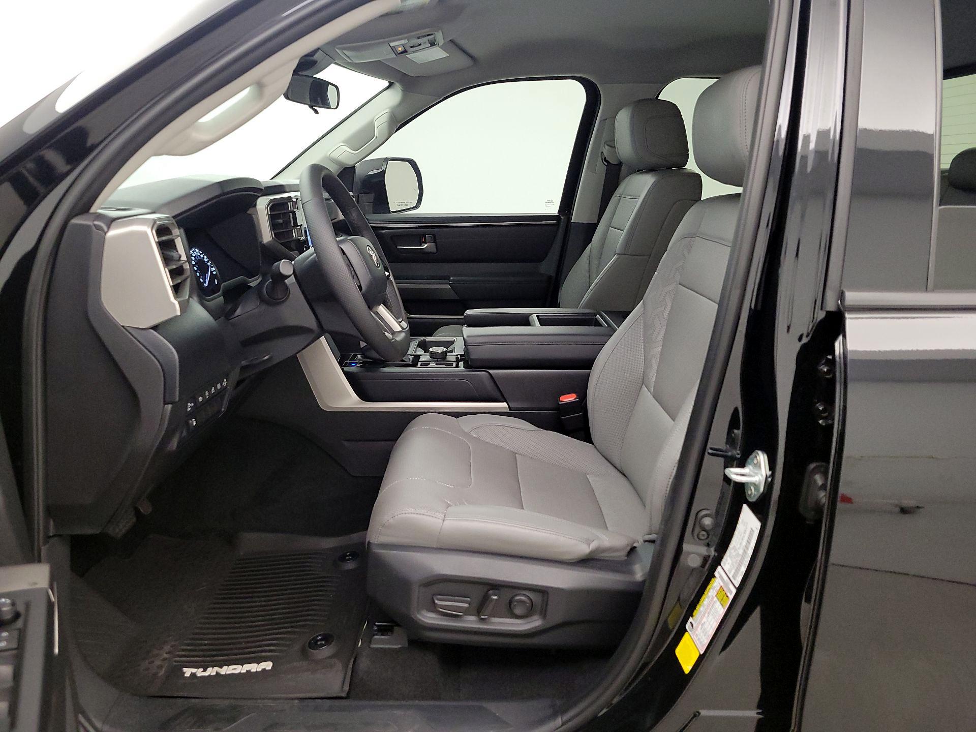 Thumbnail: 2024 Toyota Tundra - 11