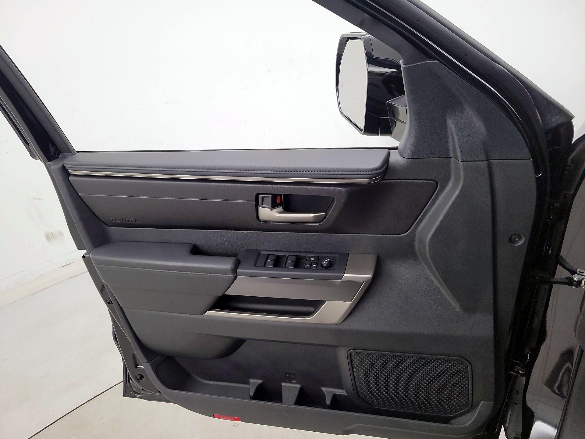 Thumbnail: 2024 Toyota Tundra - 12