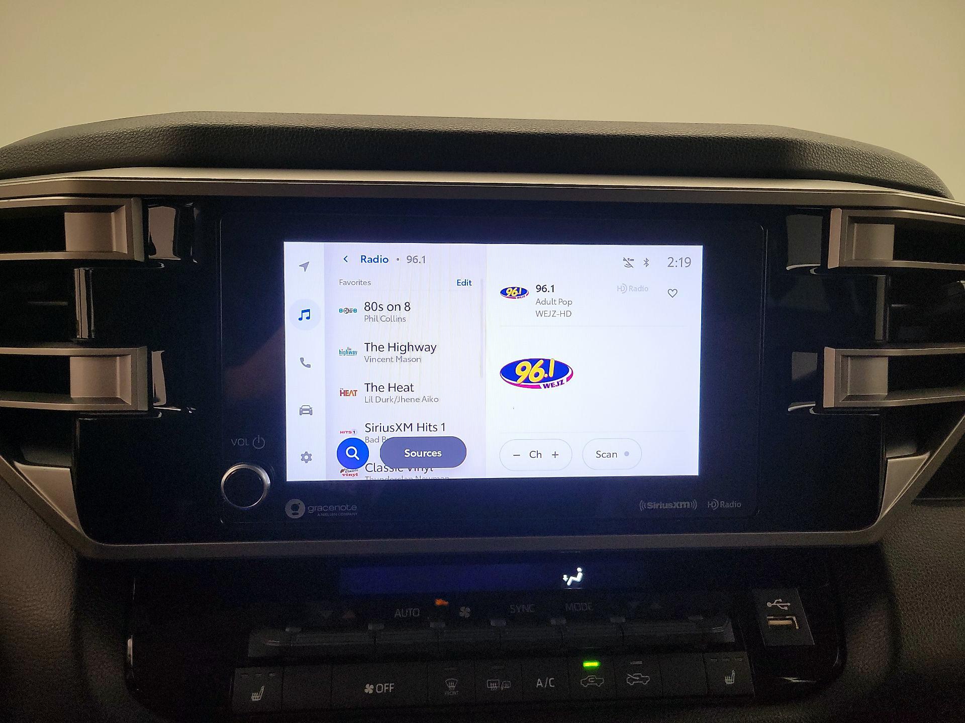 Thumbnail: 2024 Toyota Tundra - 15