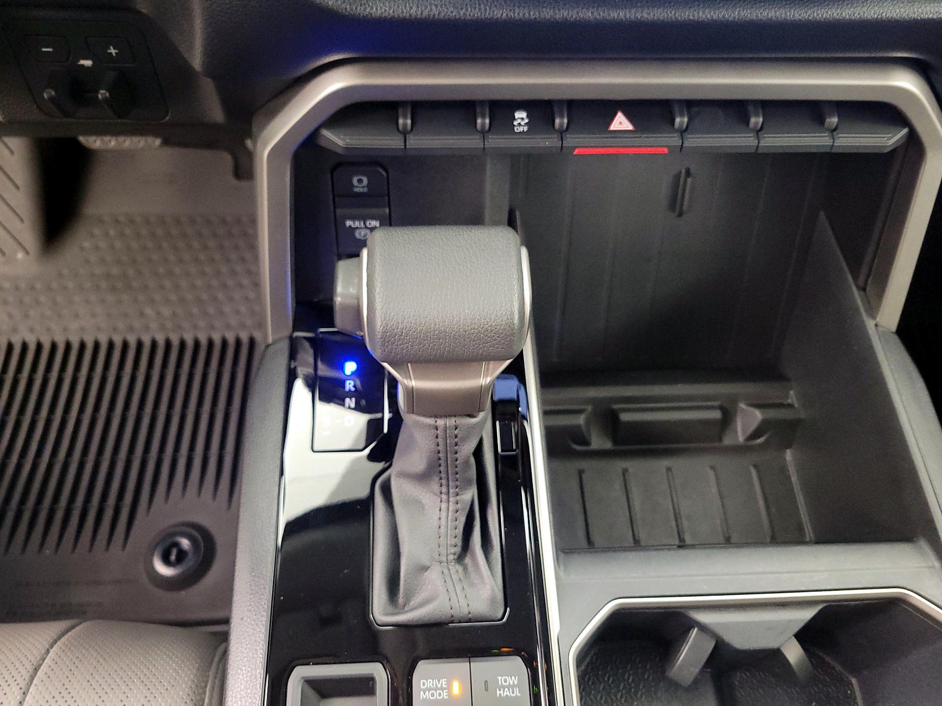 Thumbnail: 2024 Toyota Tundra - 17