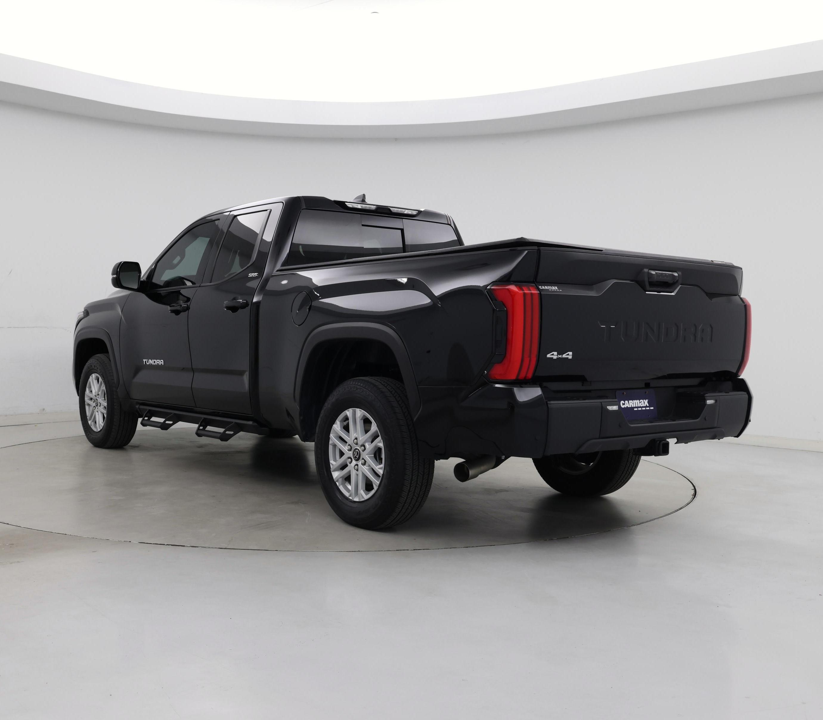 Thumbnail: 2024 Toyota Tundra - 2