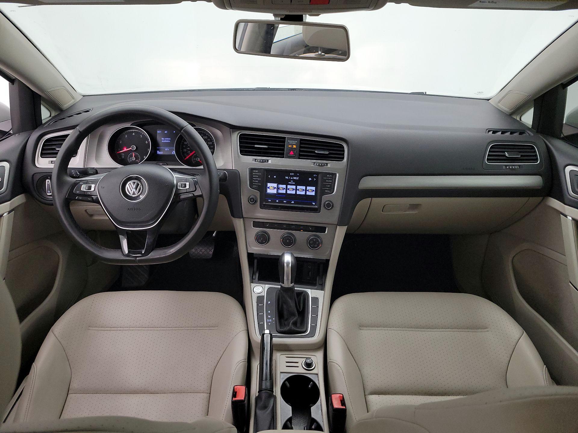 Thumbnail: 2017 Volkswagen Golf - 9